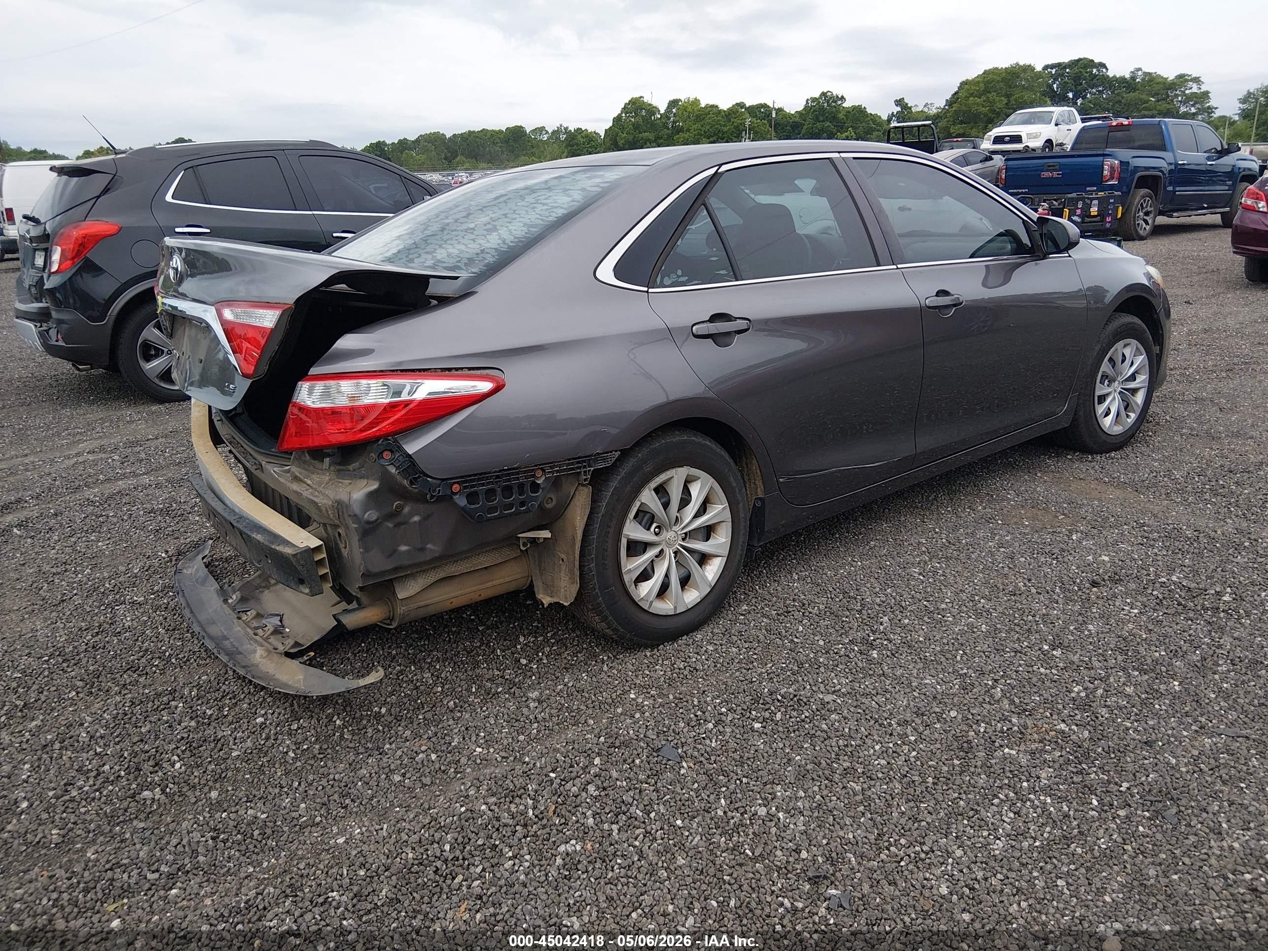 2015 Toyota Camry Le Gray vin: 4T4BF1FK6FR477248