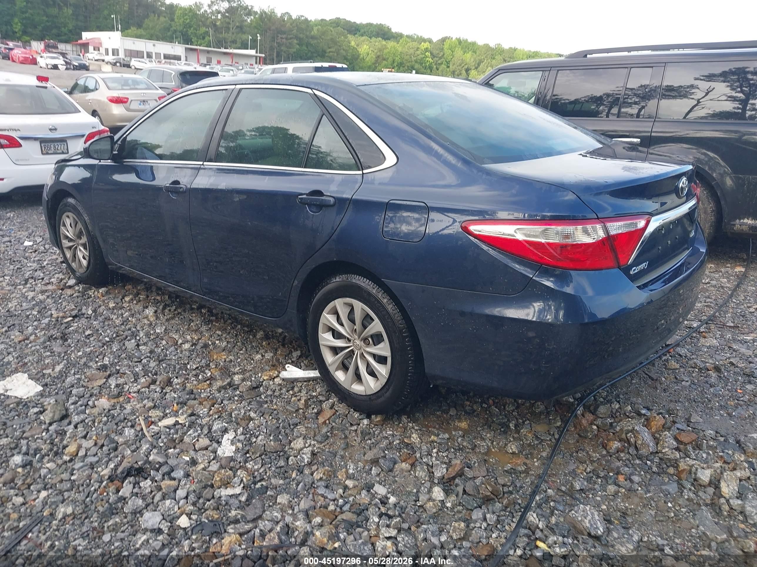 2015 Toyota Camry Le Синий vin: 4T4BF1FK6FR478416