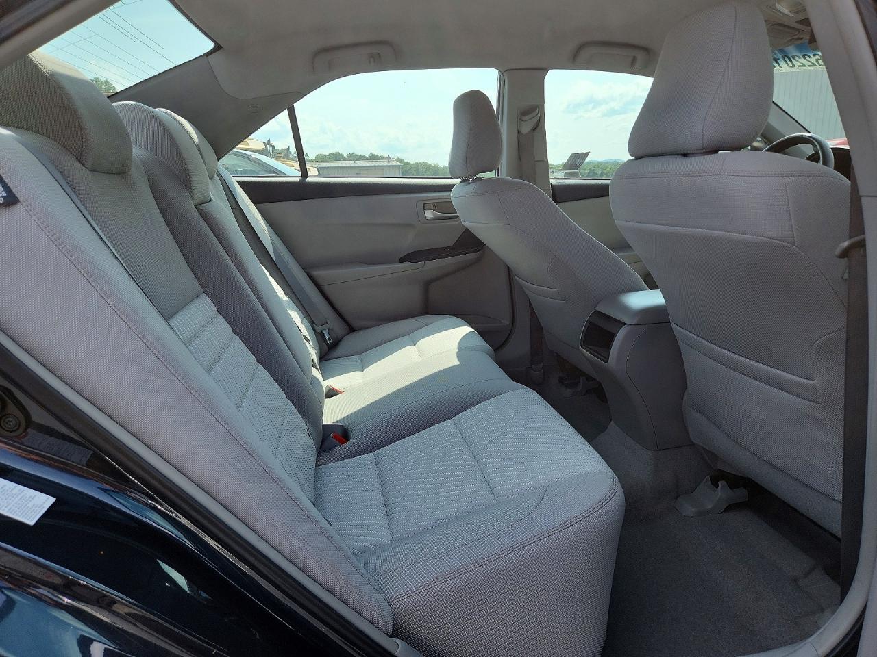 2015 Toyota Camry Le Черный vin: 4T4BF1FK6FR493210