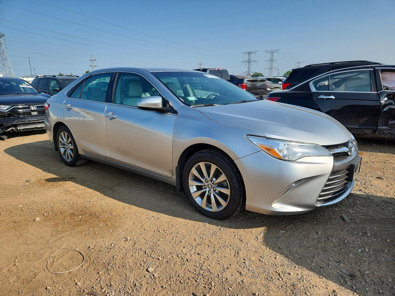 2015 Toyota Camry Xle Silver vin: 4T4BF1FK6FR493868