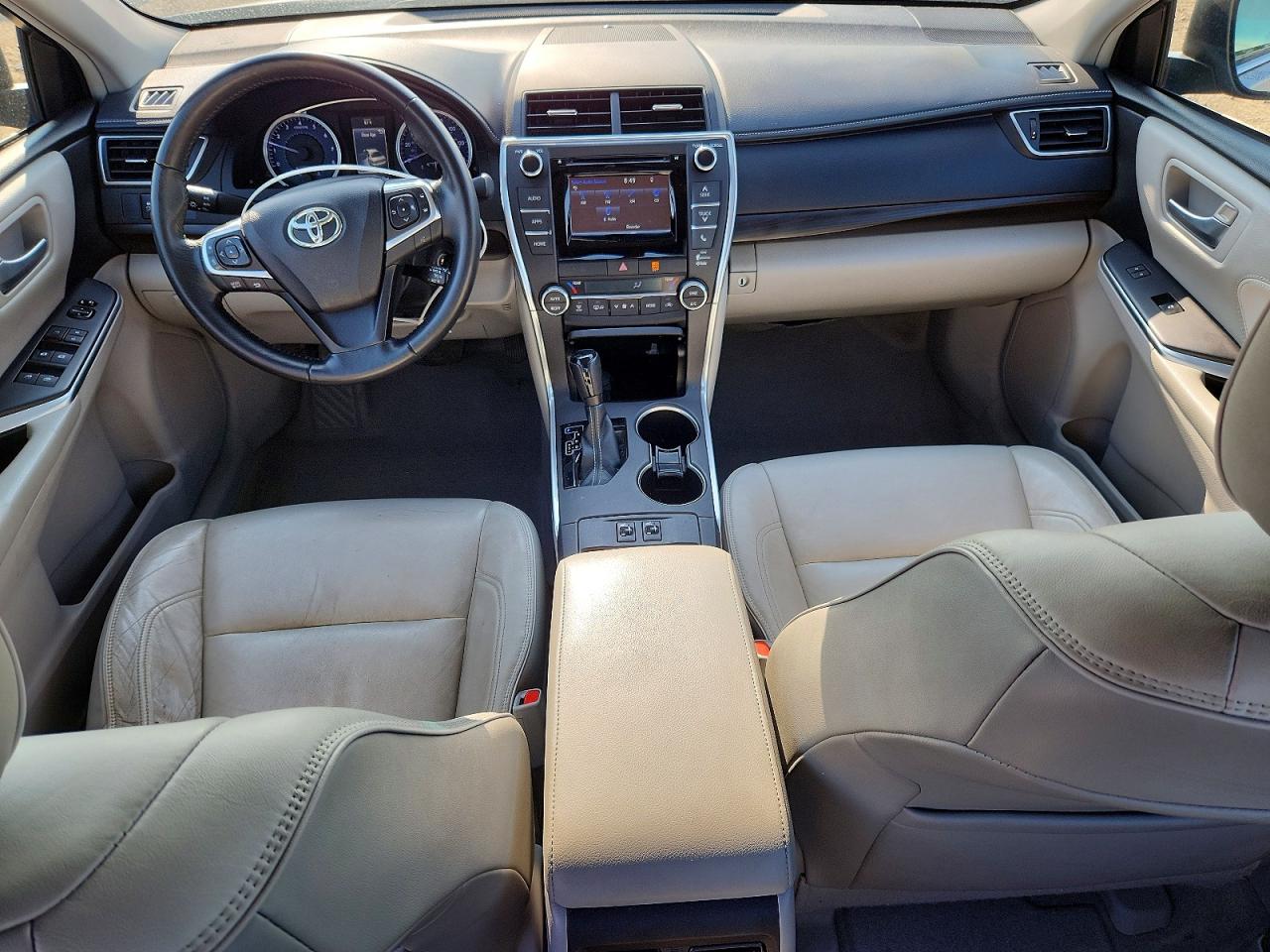 2015 Toyota Camry Xle Silver vin: 4T4BF1FK6FR493868