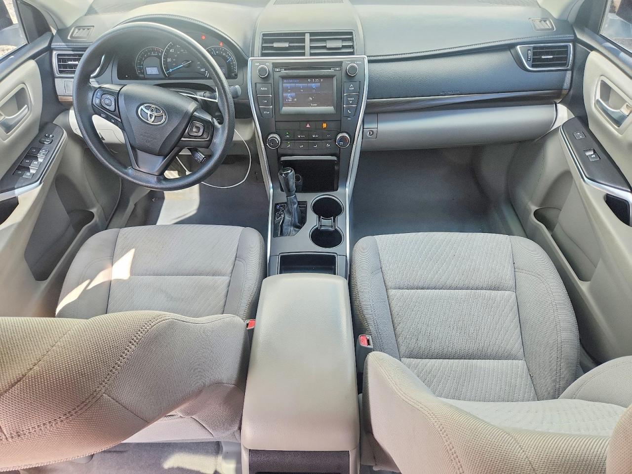 2015 Toyota Camry Le White vin: 4T4BF1FK6FR494602