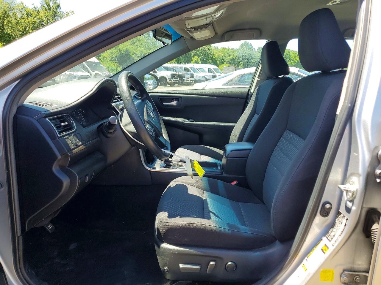 2015 Toyota Camry Le Silver vin: 4T4BF1FK6FR499007