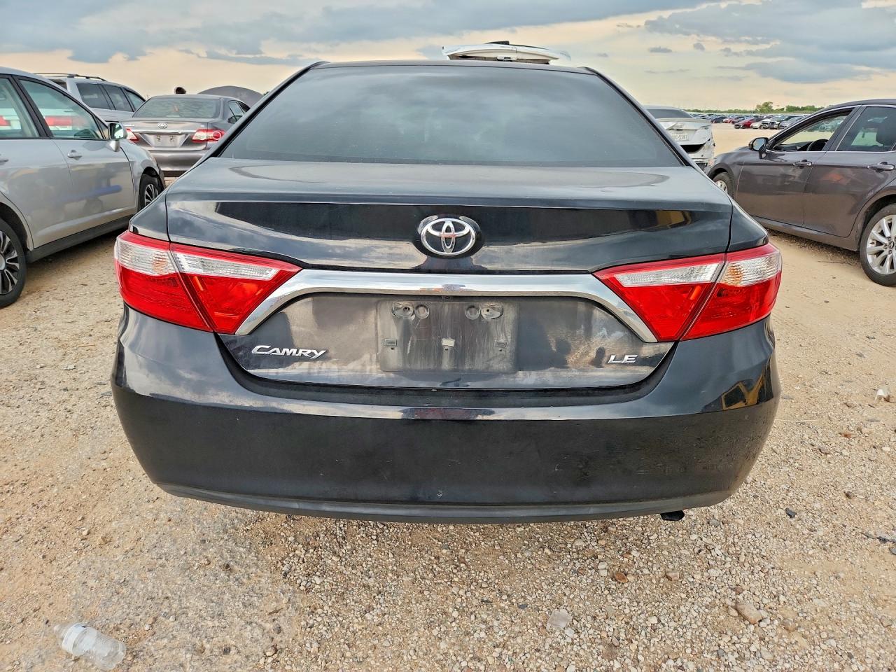 2015 Toyota Camry Le Black vin: 4T4BF1FK6FR506375