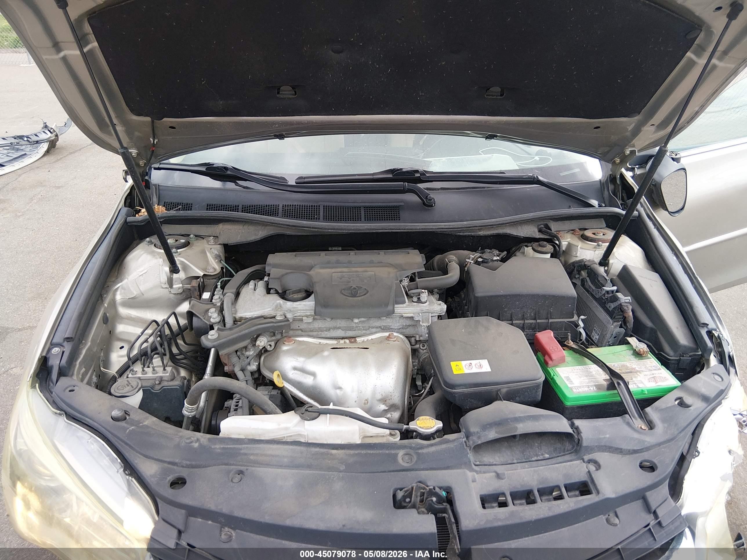 2015 Toyota Camry Le Tan vin: 4T4BF1FK6FR507672
