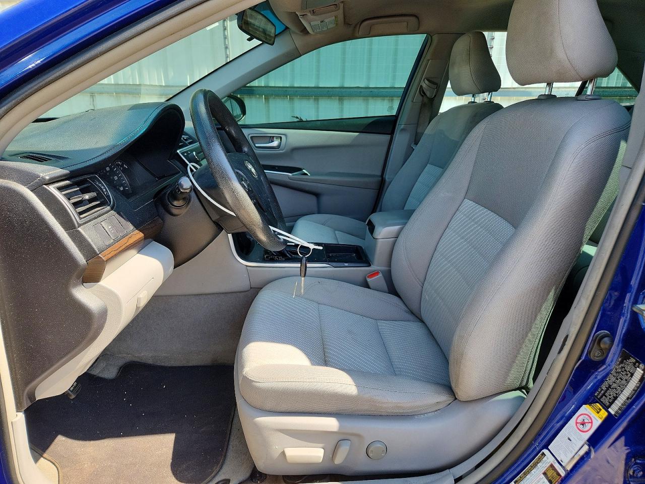 2015 Toyota Camry Le Blue vin: 4T4BF1FK6FR511284