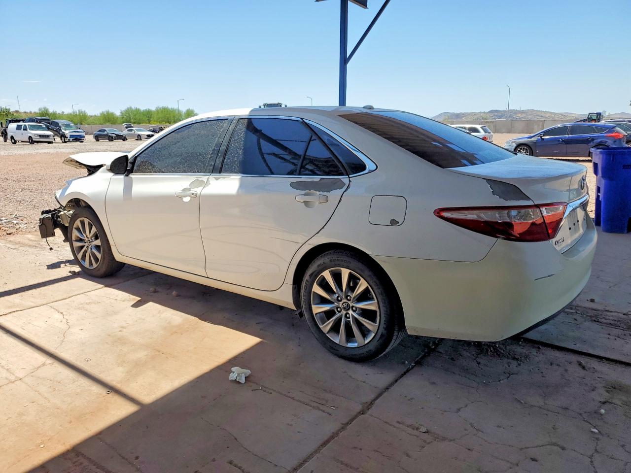 2015 Toyota Camry Xle White vin: 4T4BF1FK6FR515111