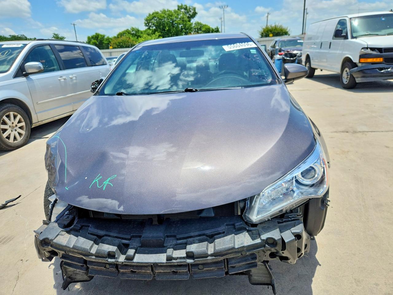 2016 Toyota Camry Le Gray vin: 4T4BF1FK6GR547901