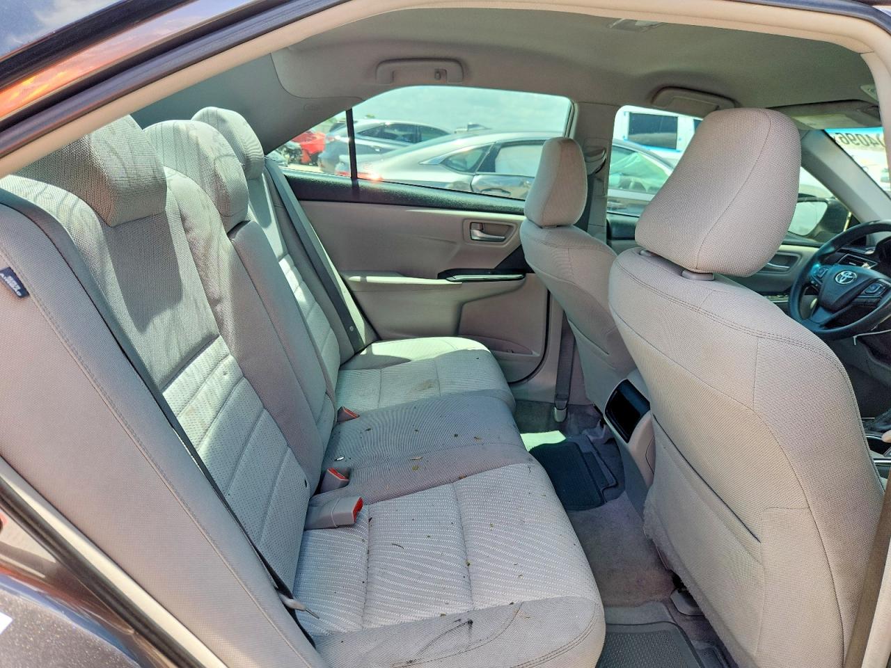 2016 Toyota Camry Le Gray vin: 4T4BF1FK6GR547901