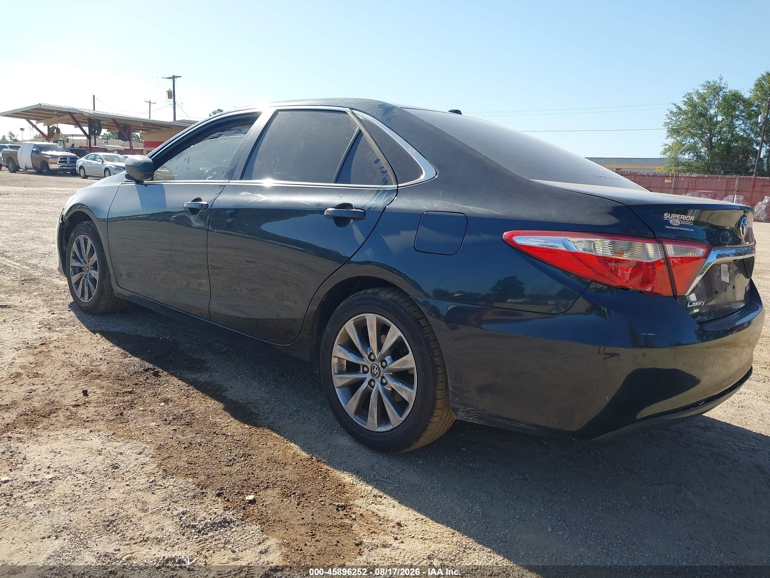 2016 Toyota Camry Xle Black vin: 4T4BF1FK6GR548806