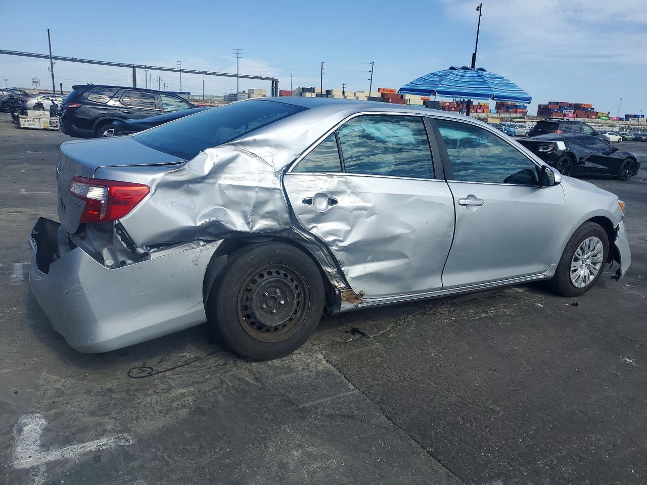 2012 Toyota Camry Le Silver vin: 4T4BF1FK7CR164981