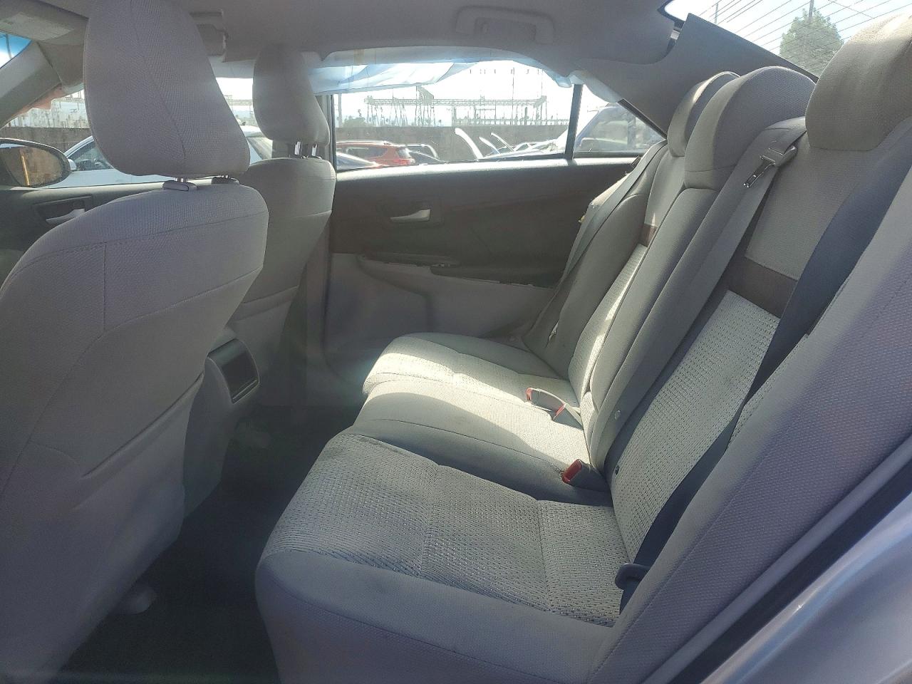2012 Toyota Camry Le Silver vin: 4T4BF1FK7CR164981