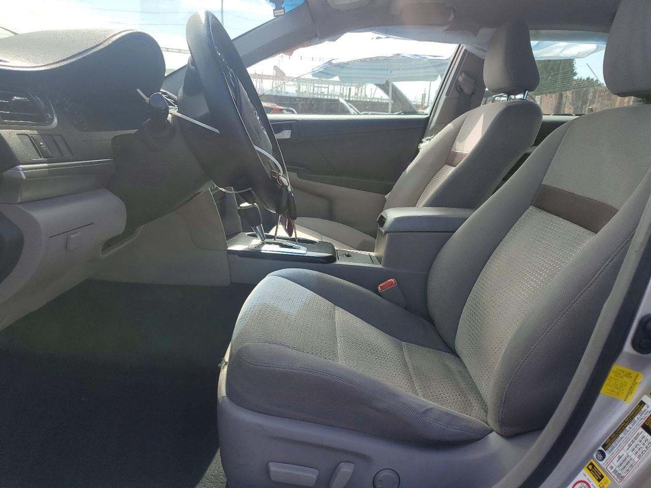 2012 Toyota Camry Le Silver vin: 4T4BF1FK7CR164981
