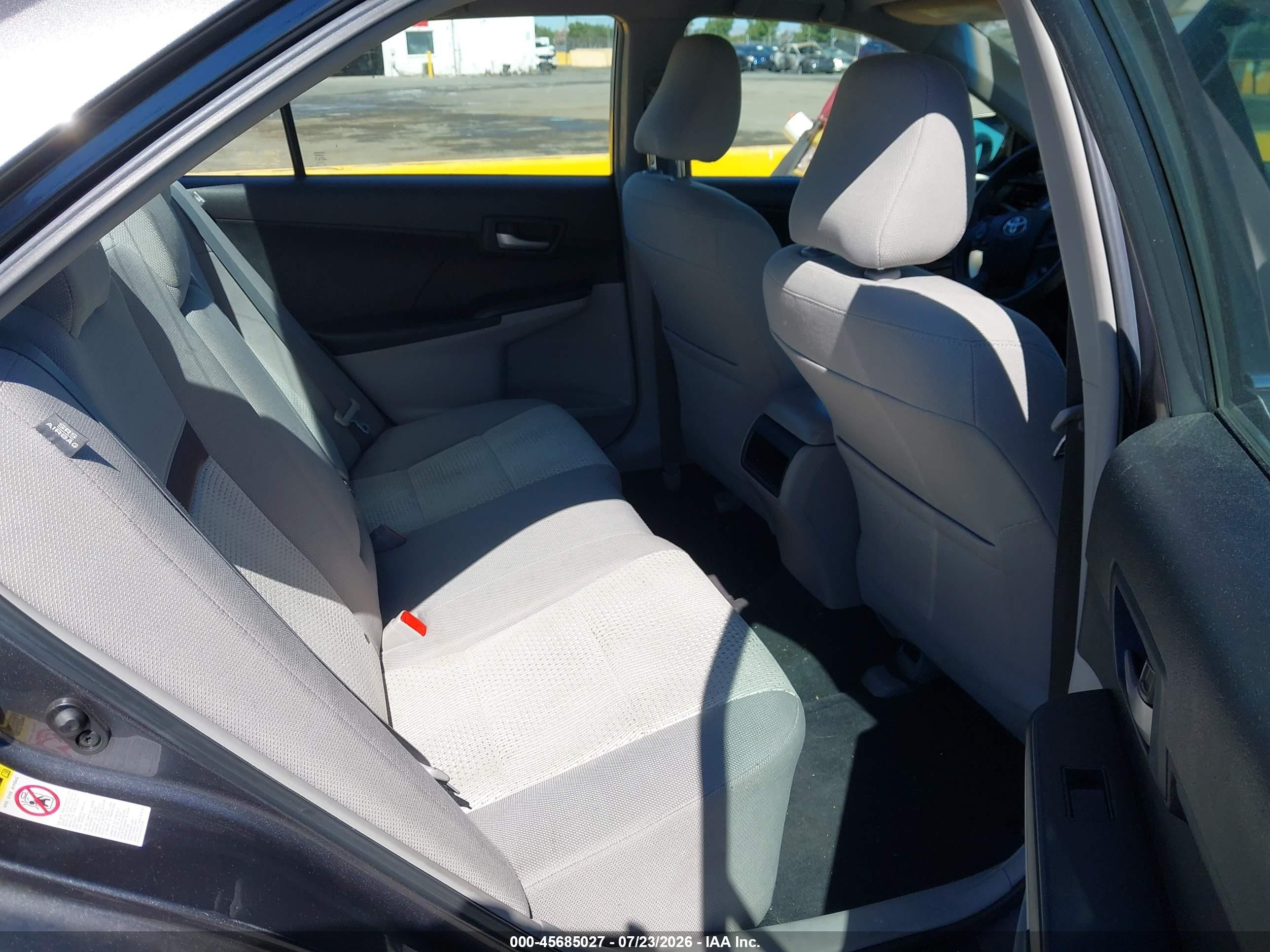 2012 Toyota Camry Le Gray vin: 4T4BF1FK7CR176001