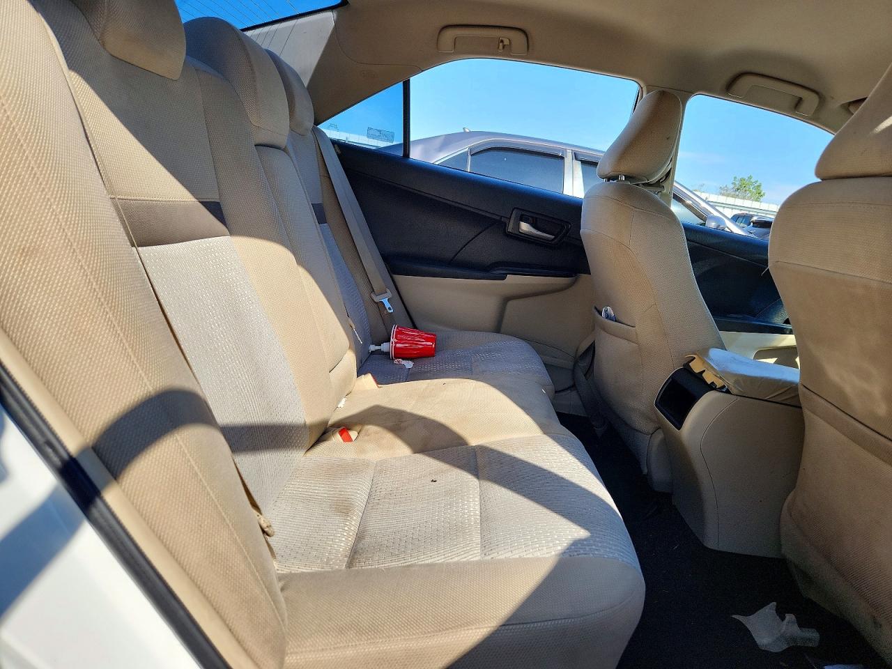 2012 Toyota Camry Le White vin: 4T4BF1FK7CR194580
