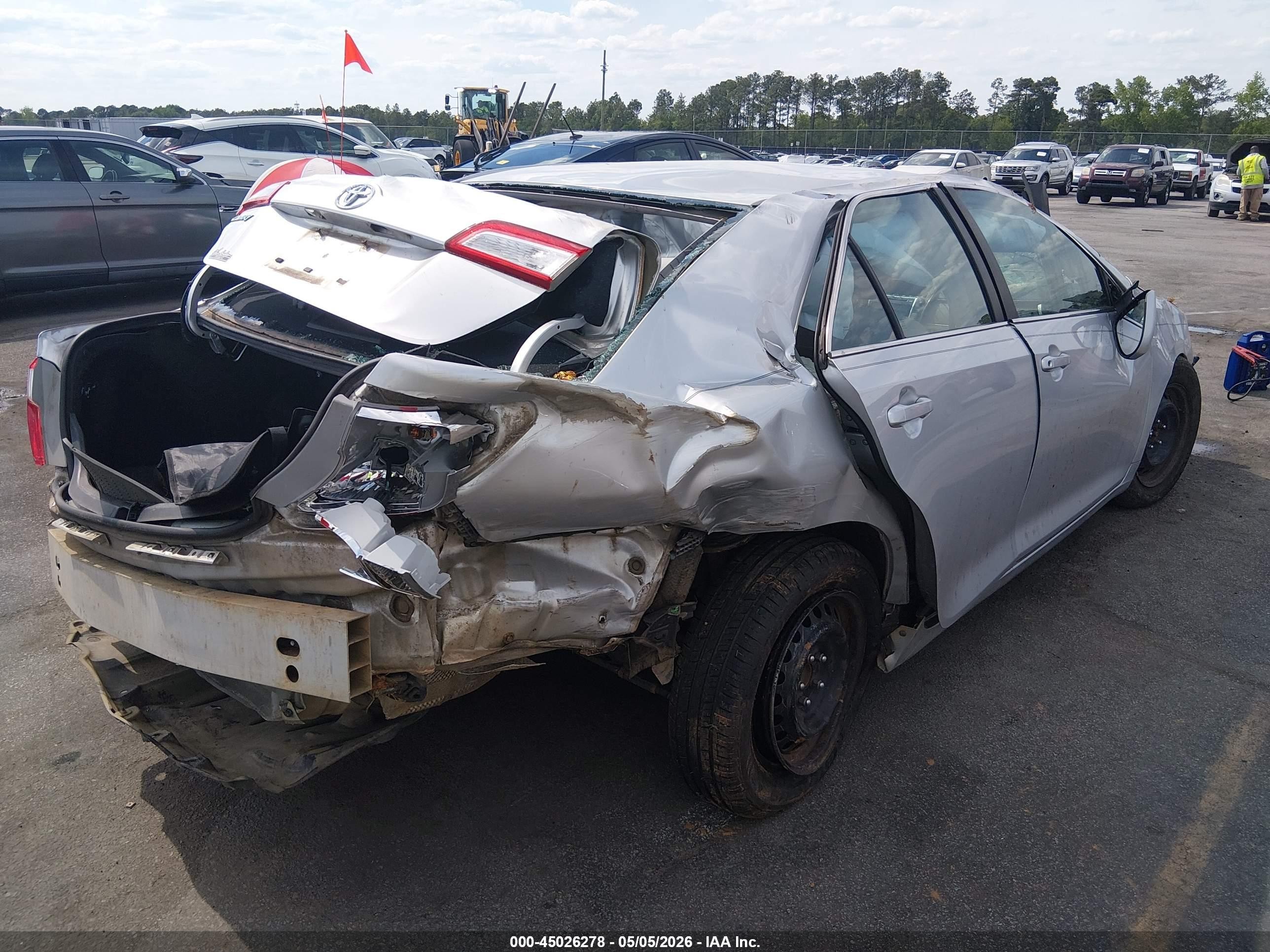 2012 Toyota Camry L Серебряный vin: 4T4BF1FK7CR195843