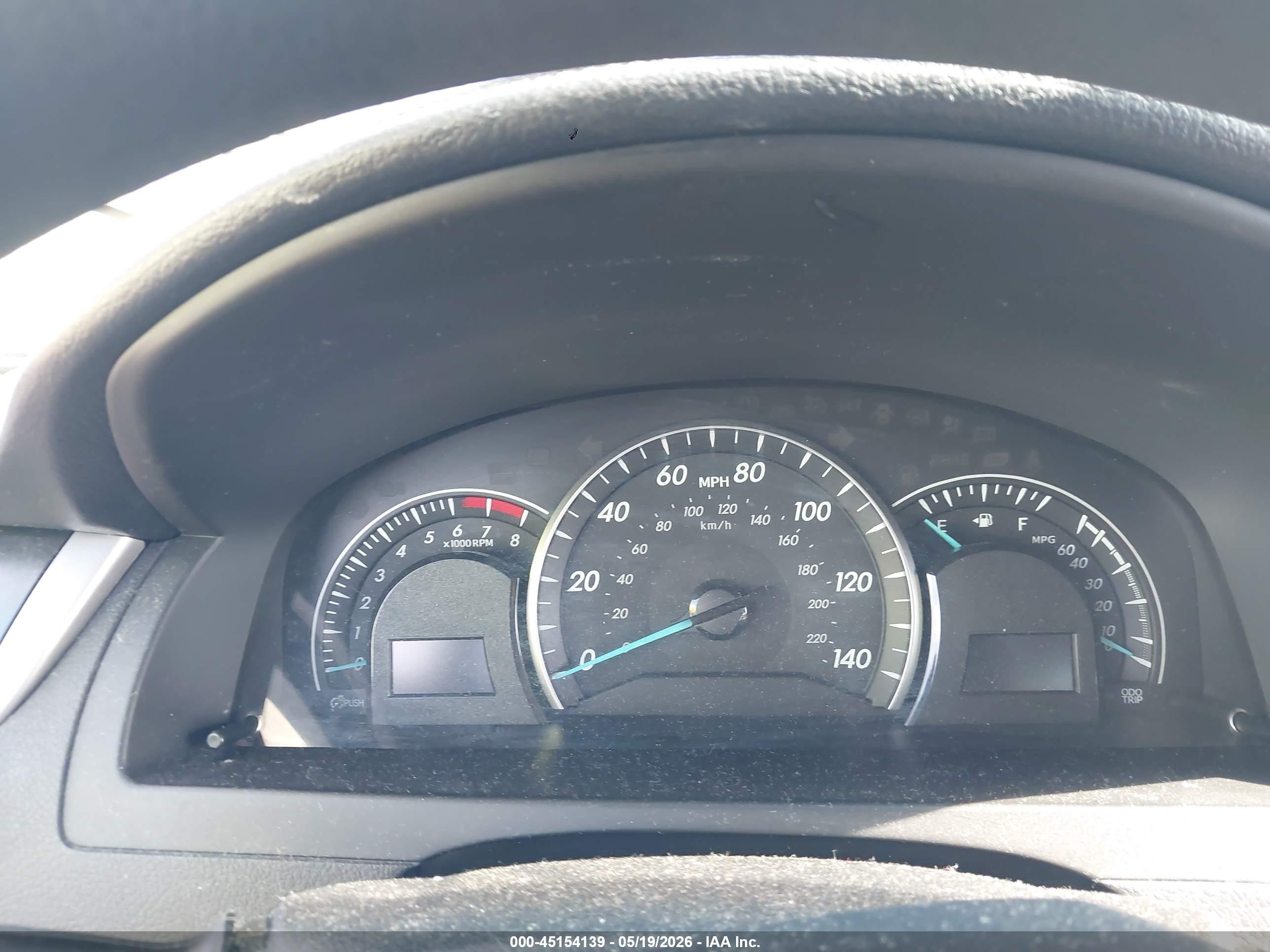2012 Toyota Camry Le Silver vin: 4T4BF1FK7CR211300
