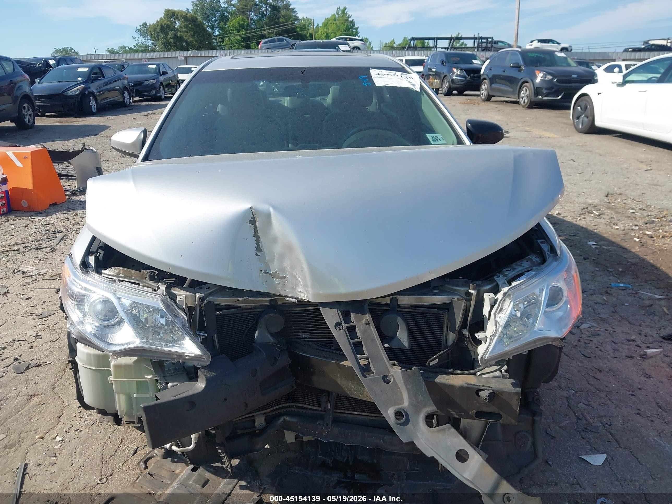 2012 Toyota Camry Le Silver vin: 4T4BF1FK7CR211300