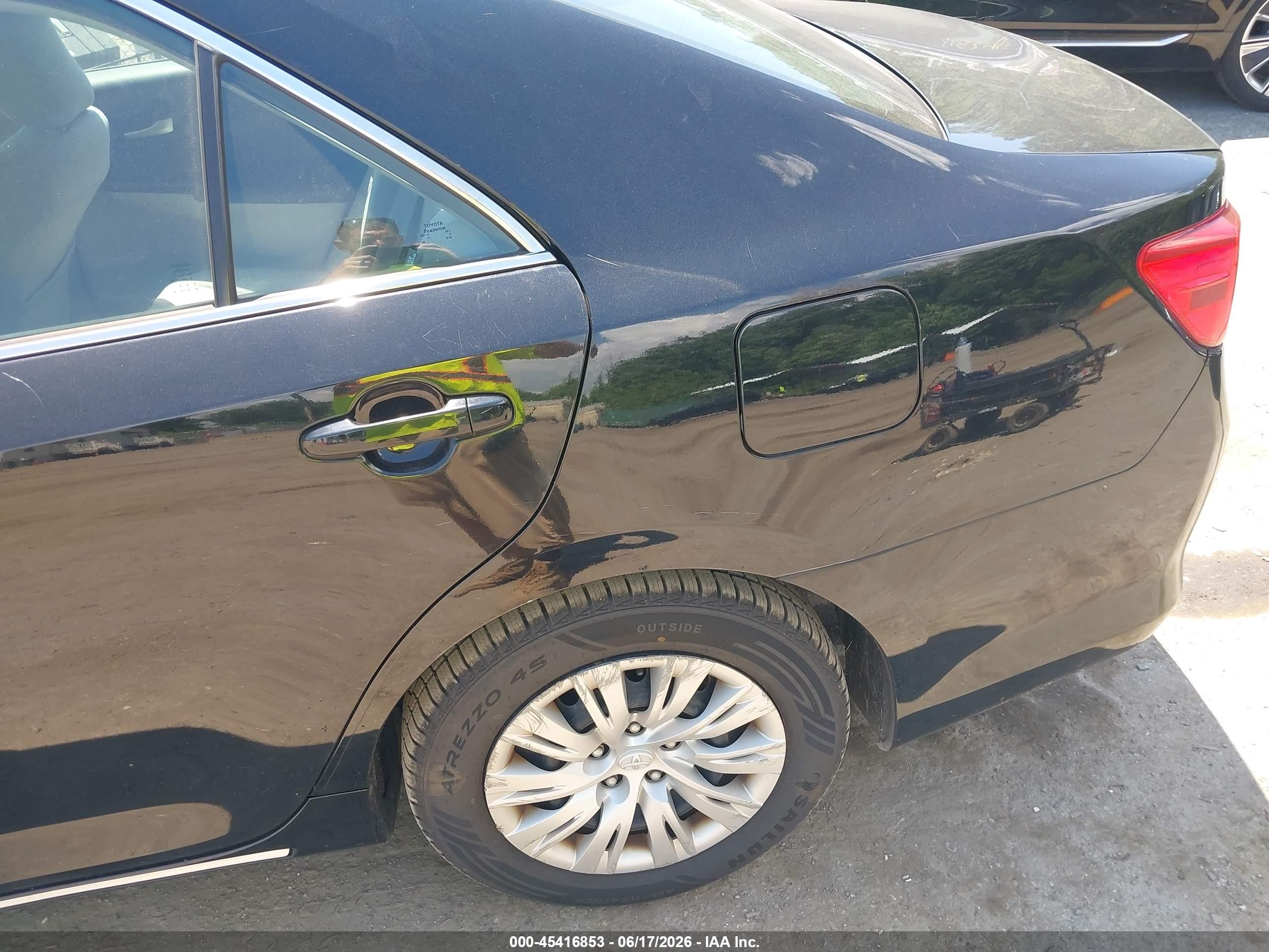 2012 Toyota Camry Le Black vin: 4T4BF1FK7CR221096