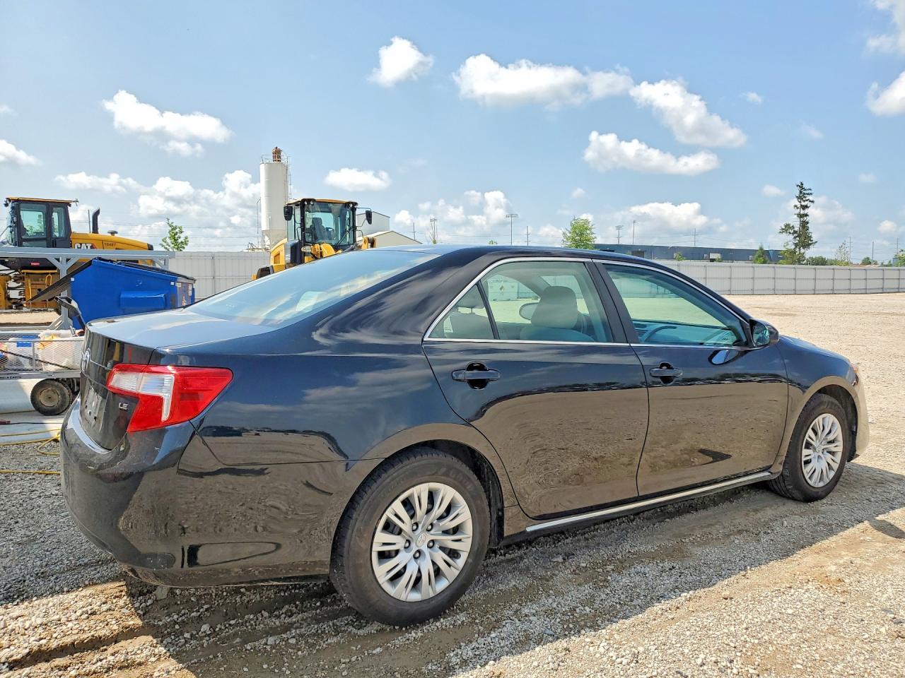 2012 Toyota Camry Le Black vin: 4T4BF1FK7CR244880