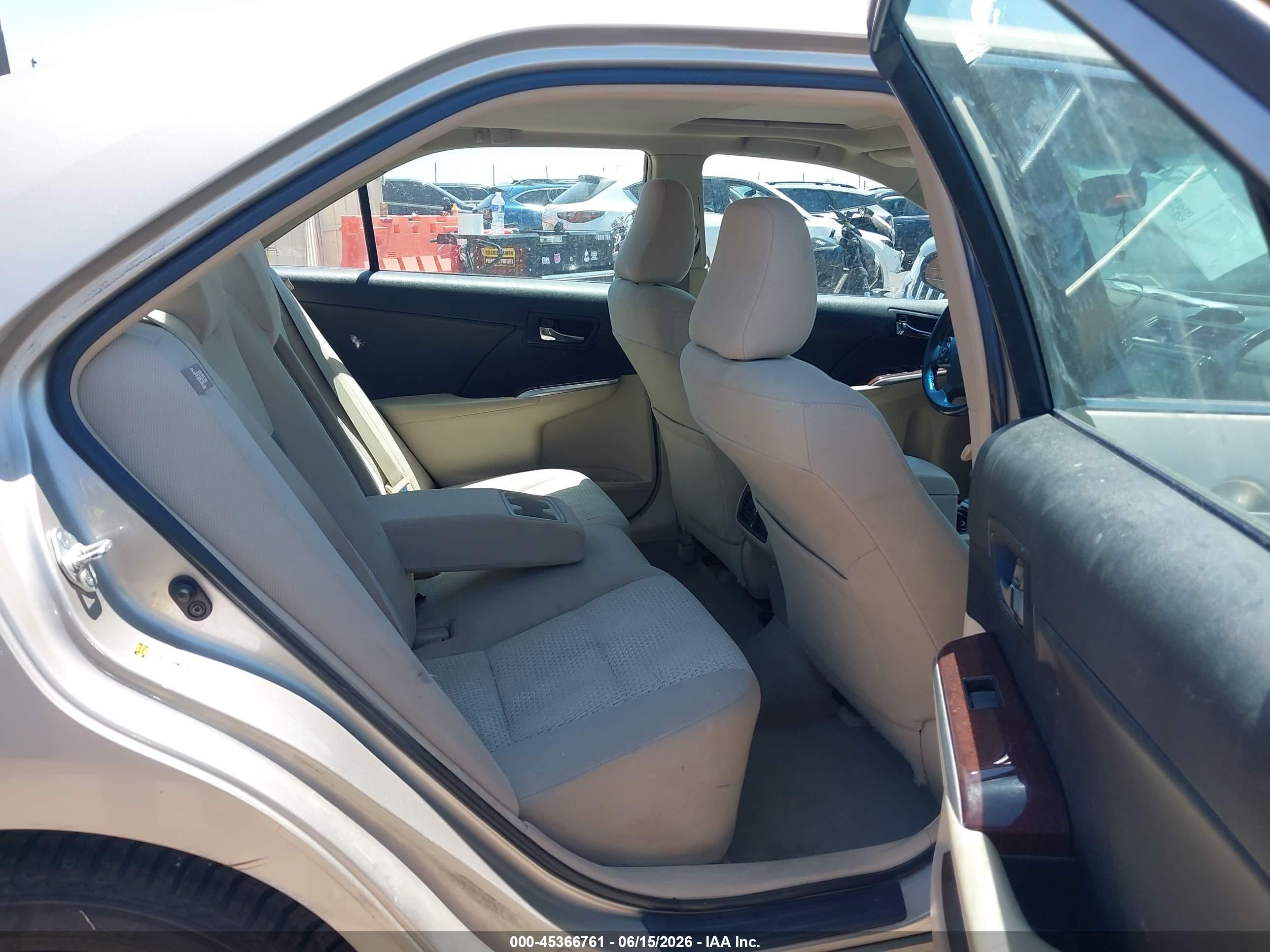 2013 Toyota Camry Xle Champagne vin: 4T4BF1FK7DR275130