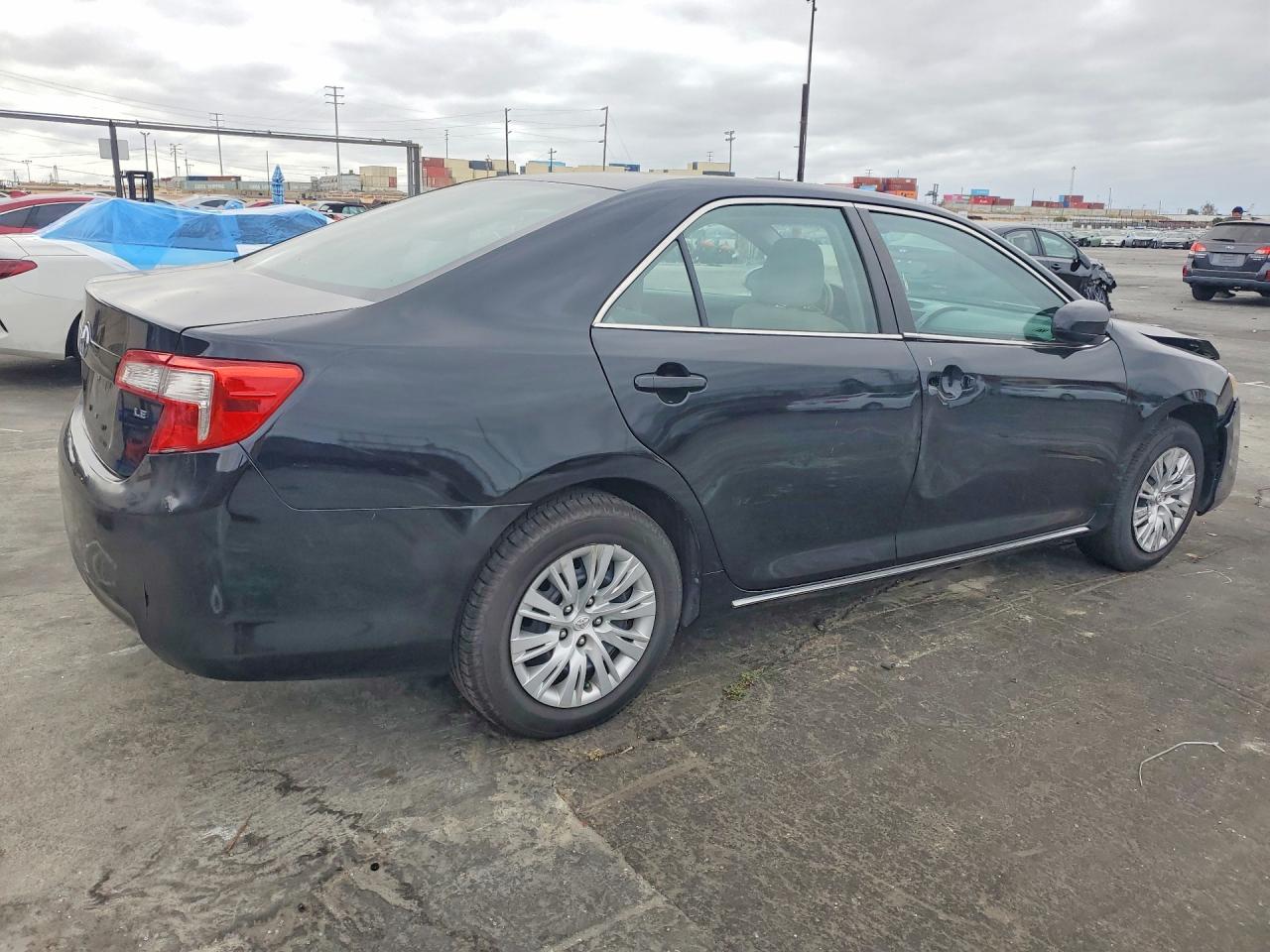 2013 Toyota Camry Le Black vin: 4T4BF1FK7DR295300