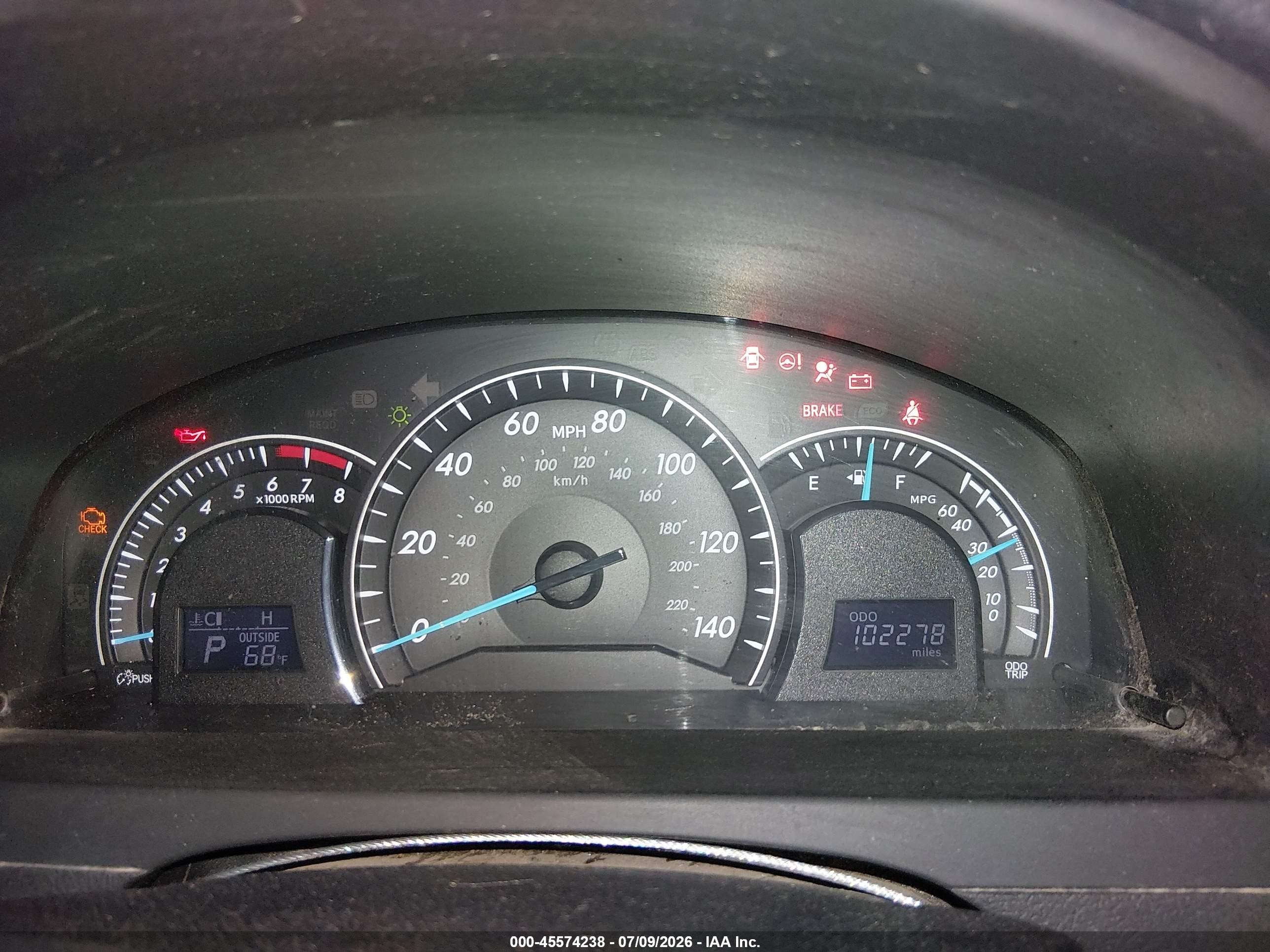 2013 Toyota Camry Le Red vin: 4T4BF1FK7DR307414