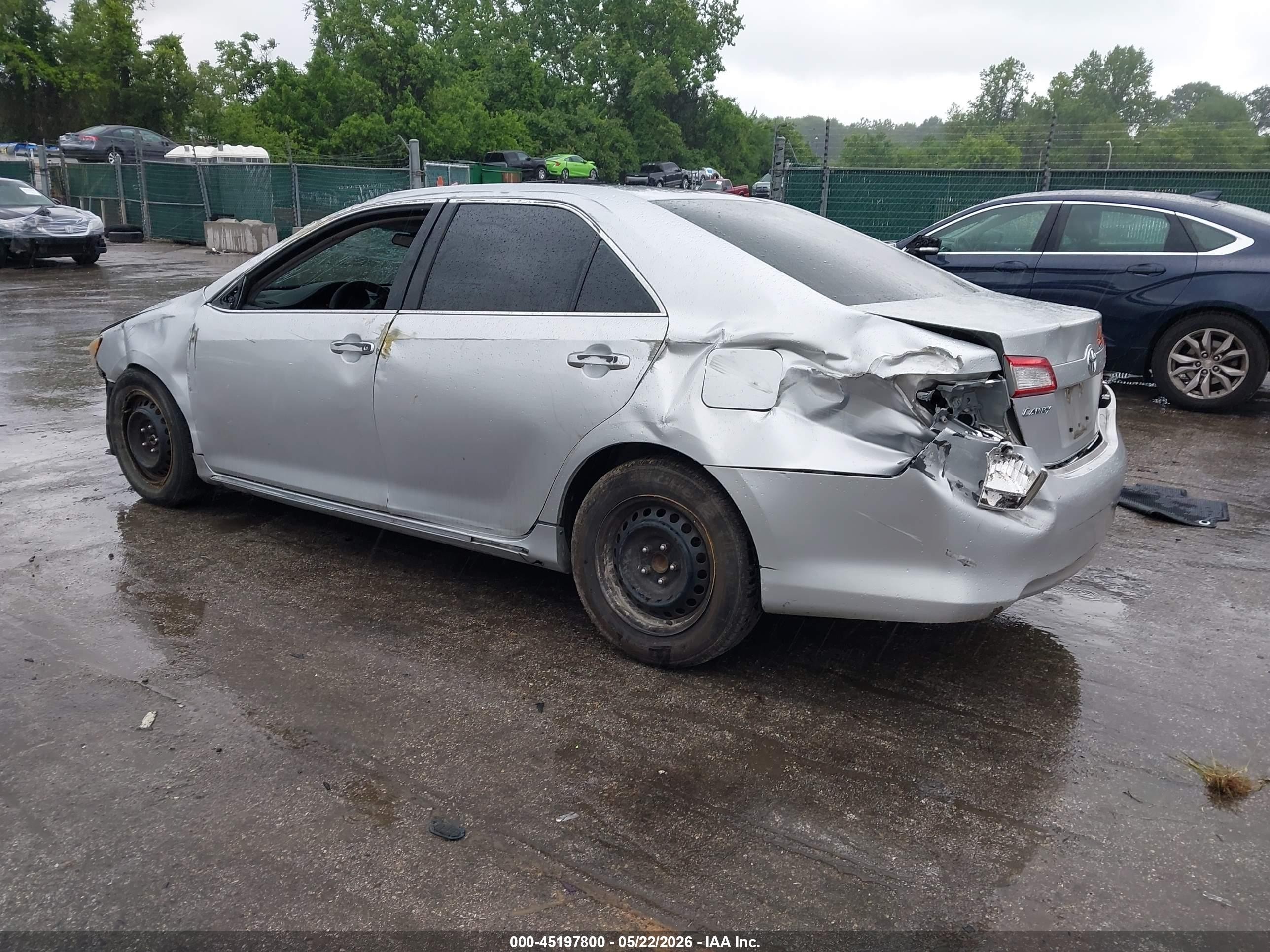 2013 Toyota Camry Le Silver vin: 4T4BF1FK7DR311091