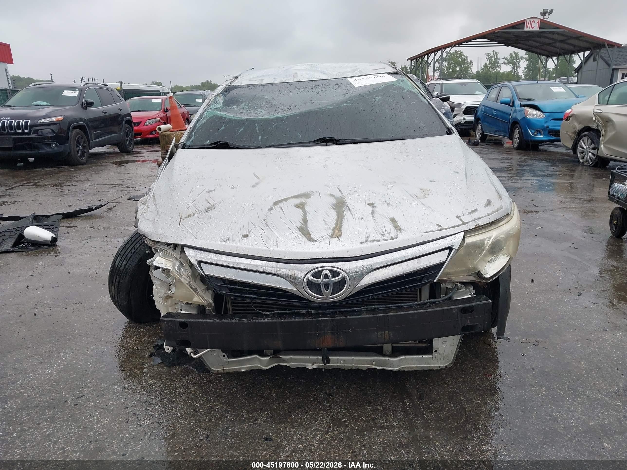 2013 Toyota Camry Le Silver vin: 4T4BF1FK7DR311091