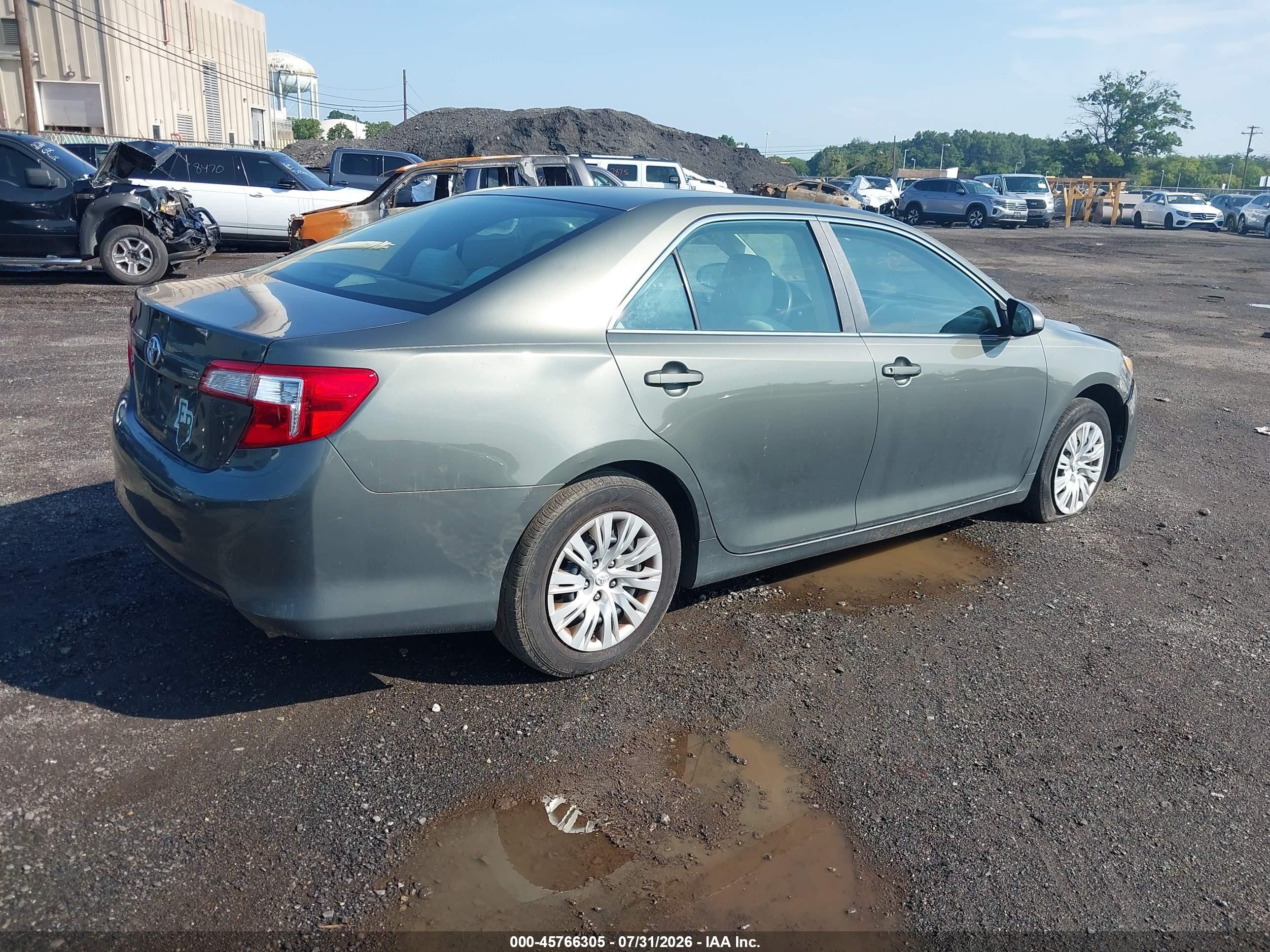 2013 Toyota Camry L Green vin: 4T4BF1FK7DR311236