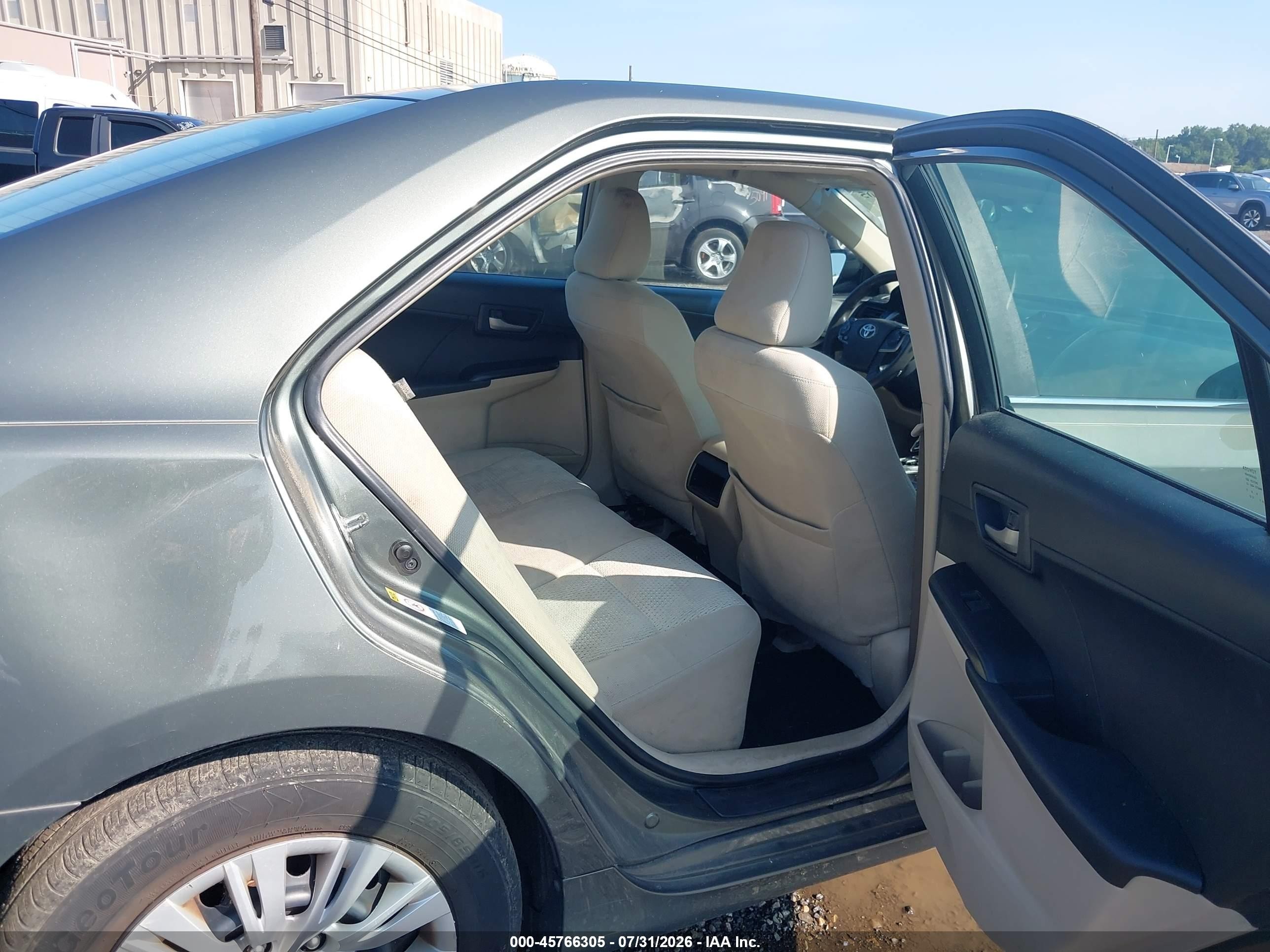 2013 Toyota Camry L Green vin: 4T4BF1FK7DR311236