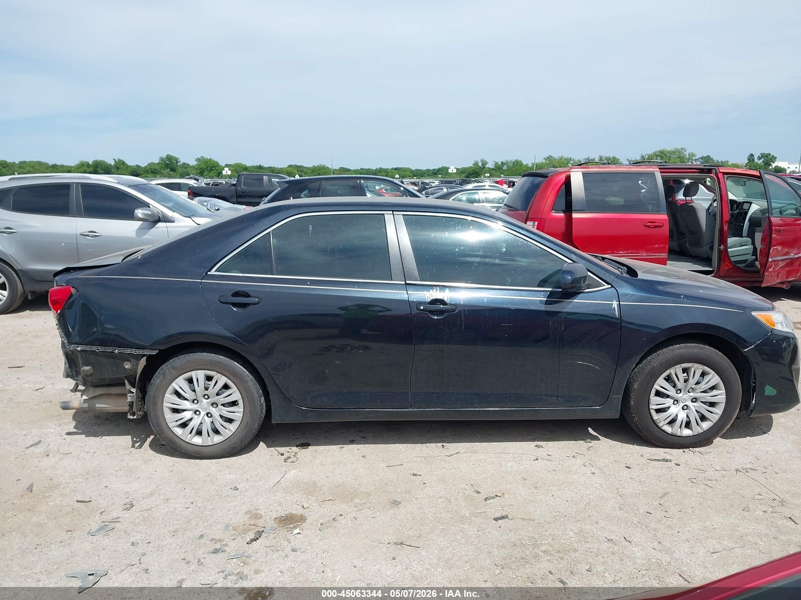 2013 Toyota Camry L Черный vin: 4T4BF1FK7DR312418