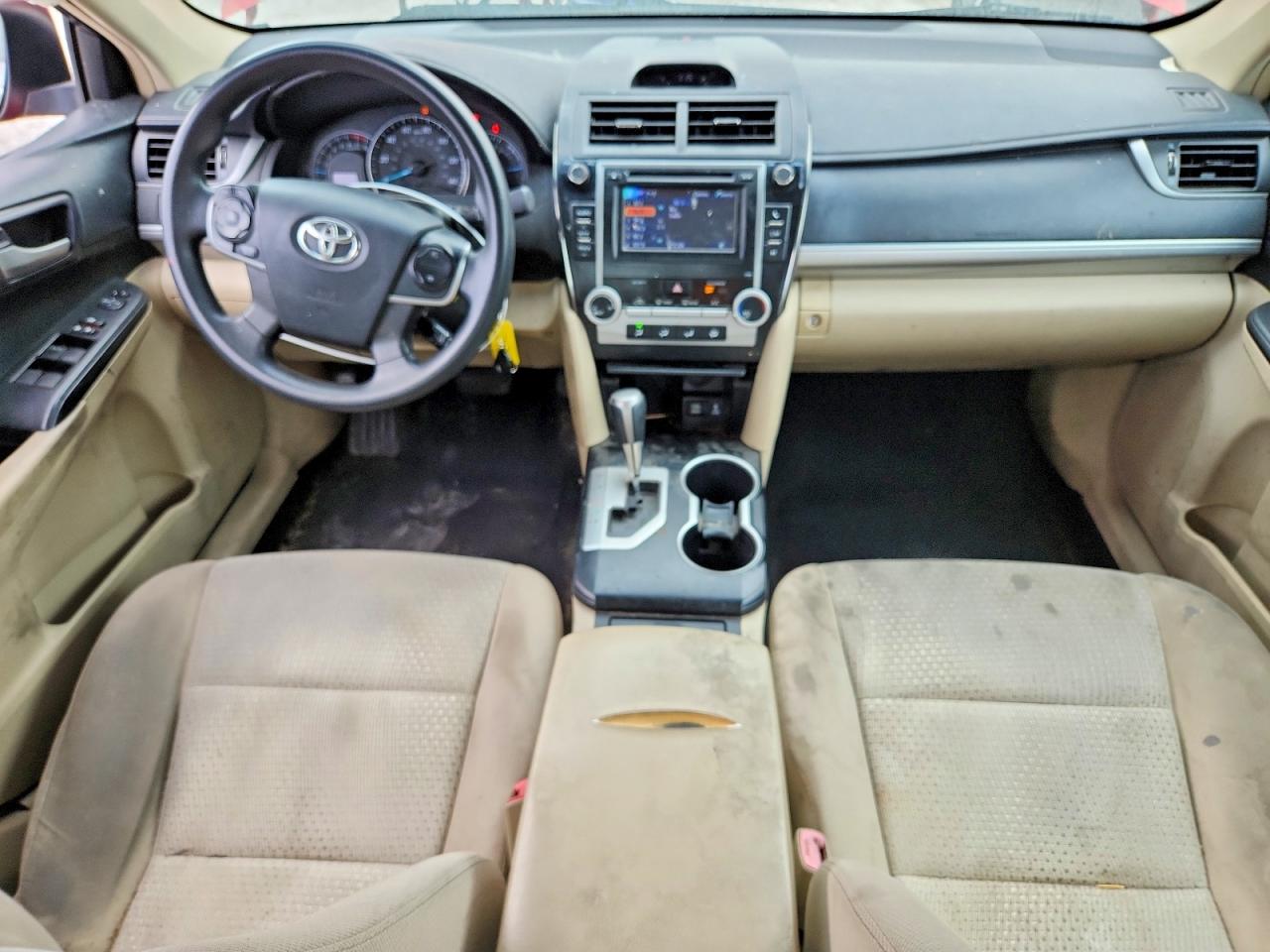2013 Toyota Camry Le Red vin: 4T4BF1FK7DR314640