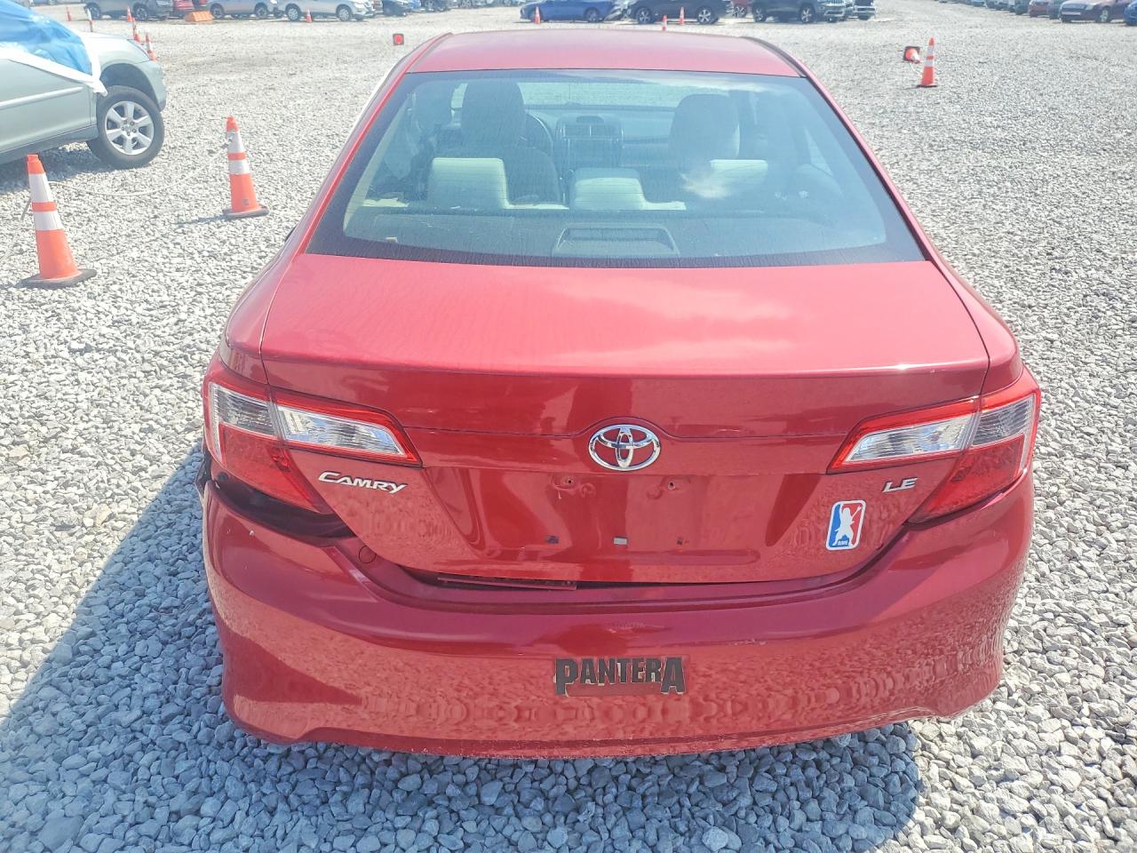 2013 Toyota Camry Le Red vin: 4T4BF1FK7DR314640