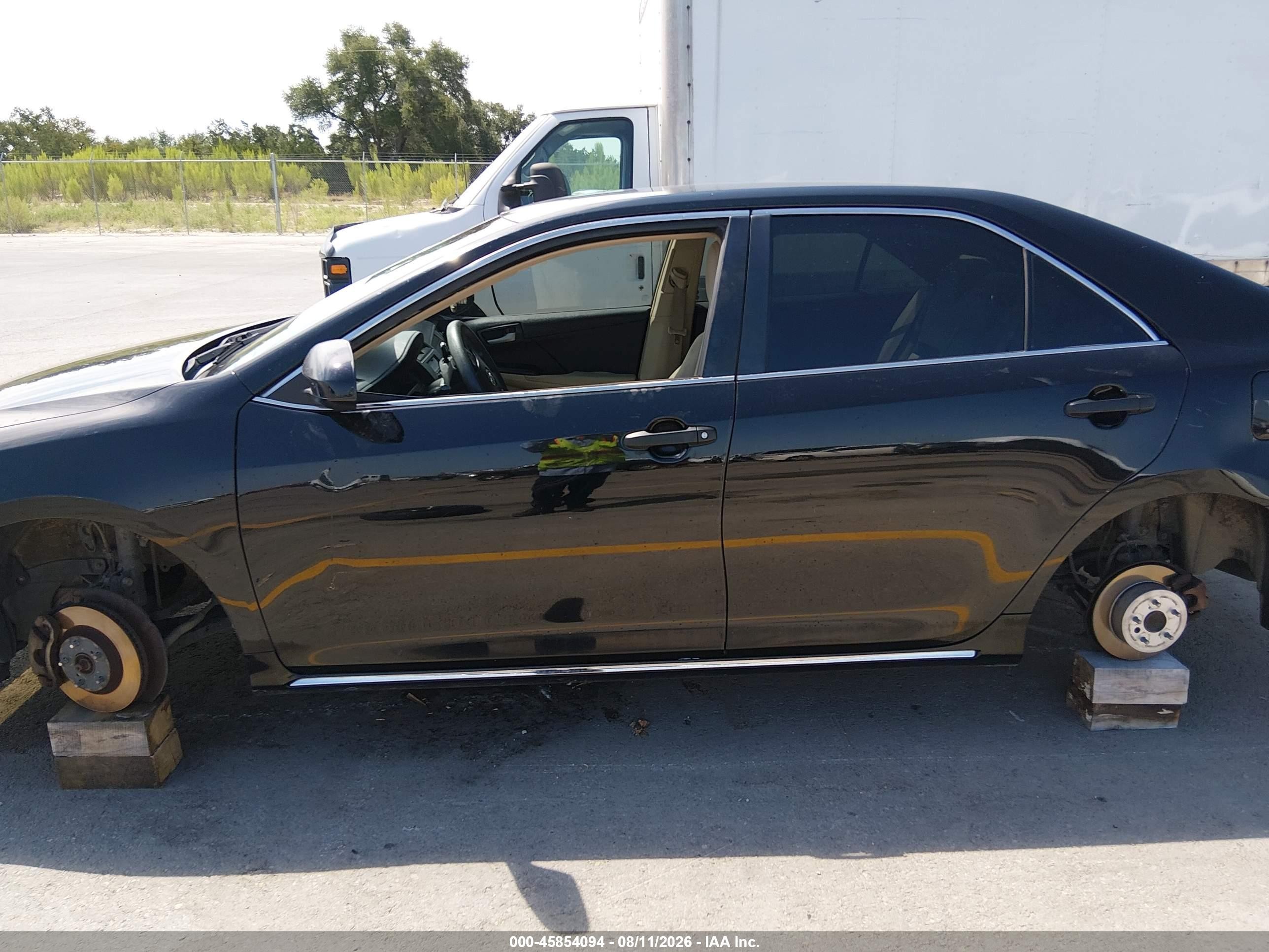 2013 Toyota Camry Le Black vin: 4T4BF1FK7DR322558