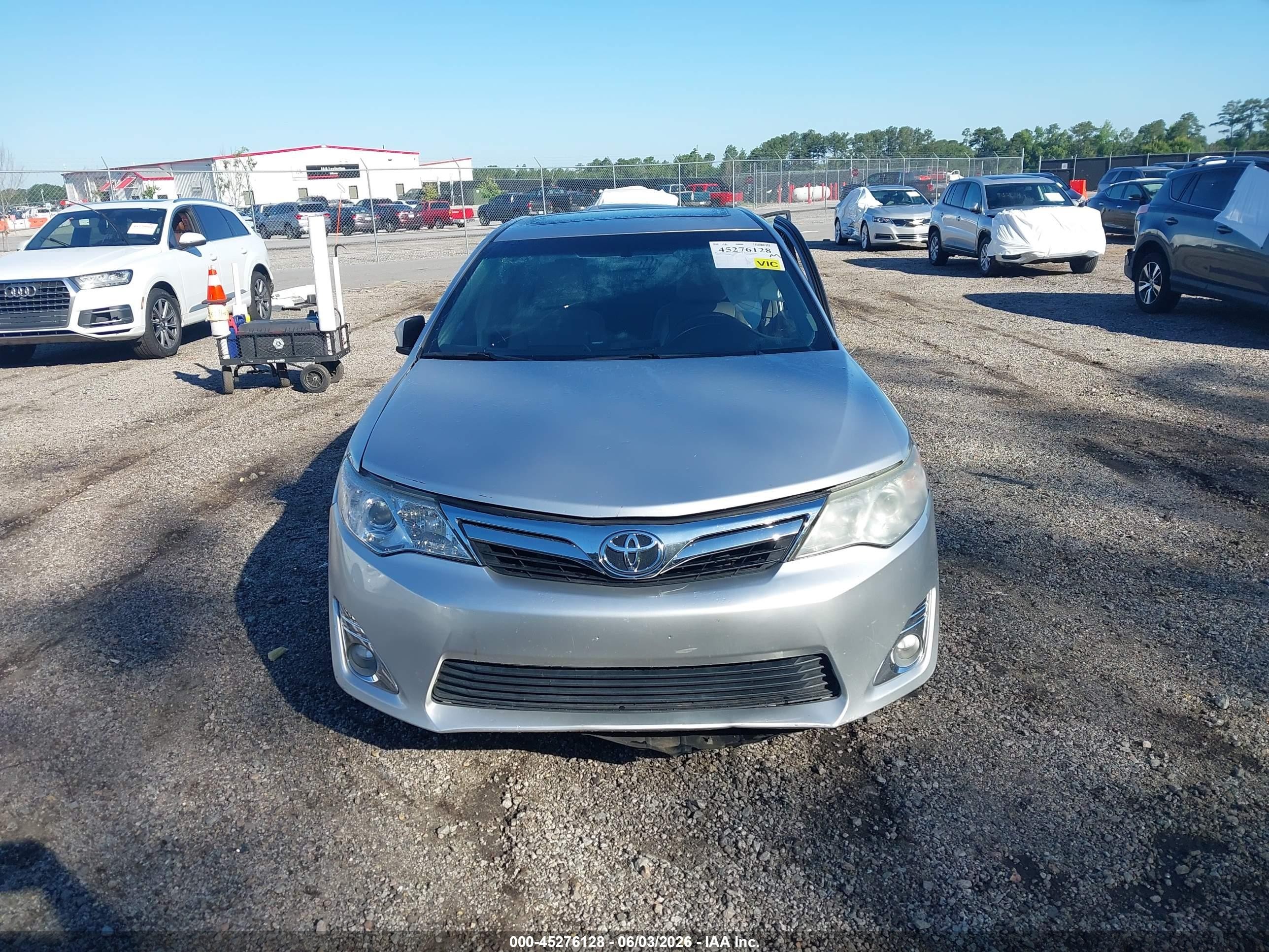 2013 Toyota Camry Xle Gray vin: 4T4BF1FK7DR325038