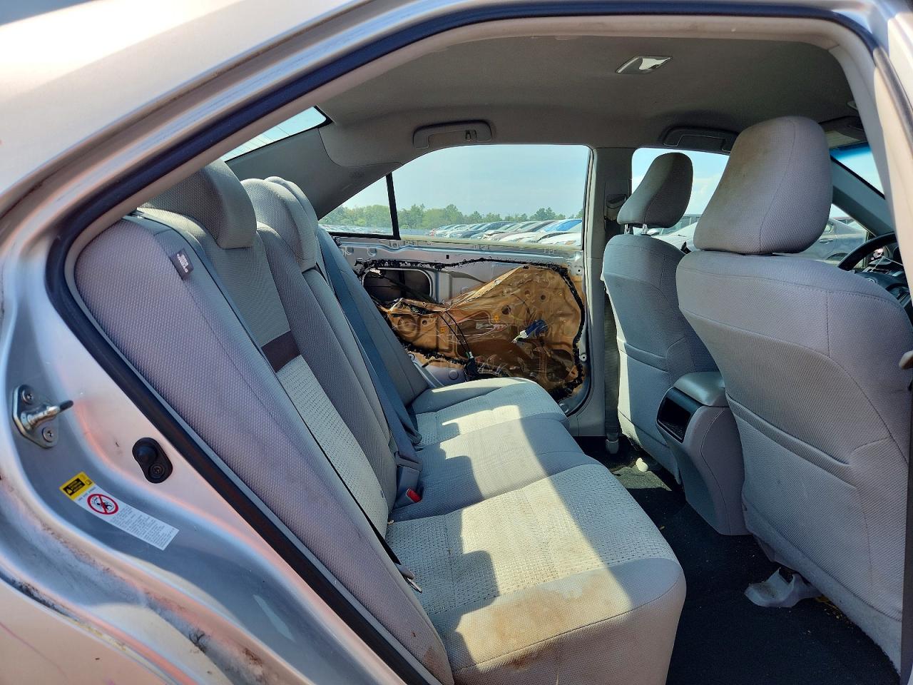 2013 Toyota Camry Le Silver vin: 4T4BF1FK7DR332801