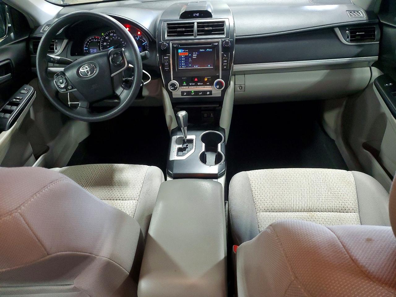 2013 Toyota Camry Le Серый vin: 4T4BF1FK7DR336248