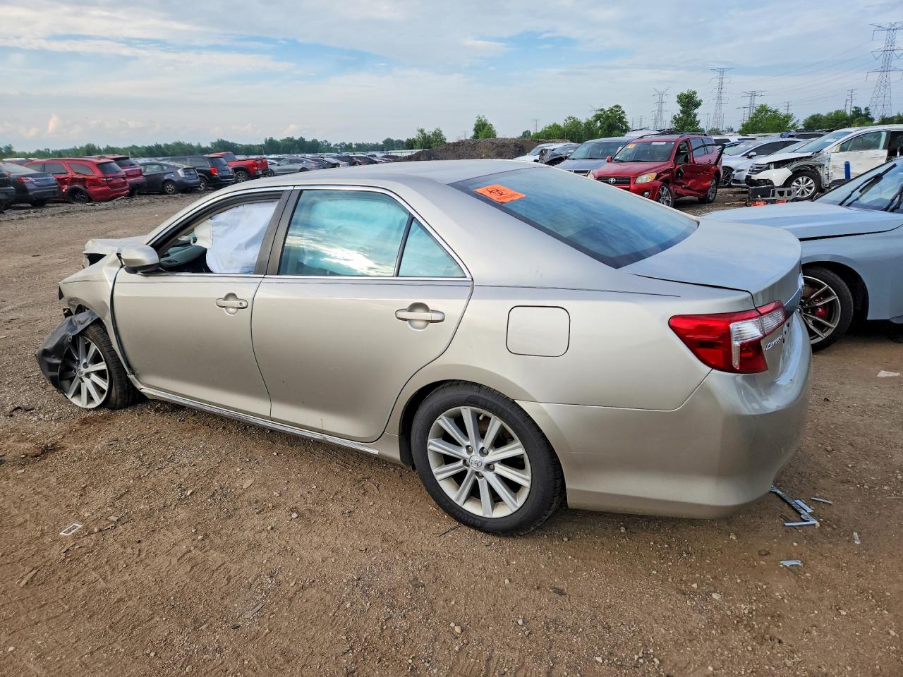 2014 Toyota Camry Xle Beige vin: 4T4BF1FK7ER337997