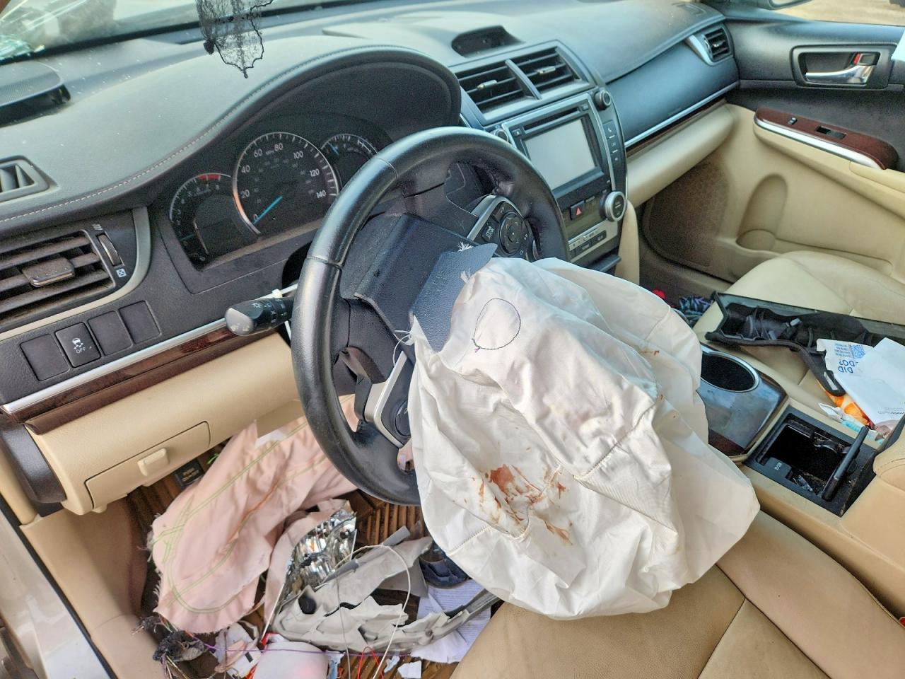2014 Toyota Camry Xle Beige vin: 4T4BF1FK7ER337997