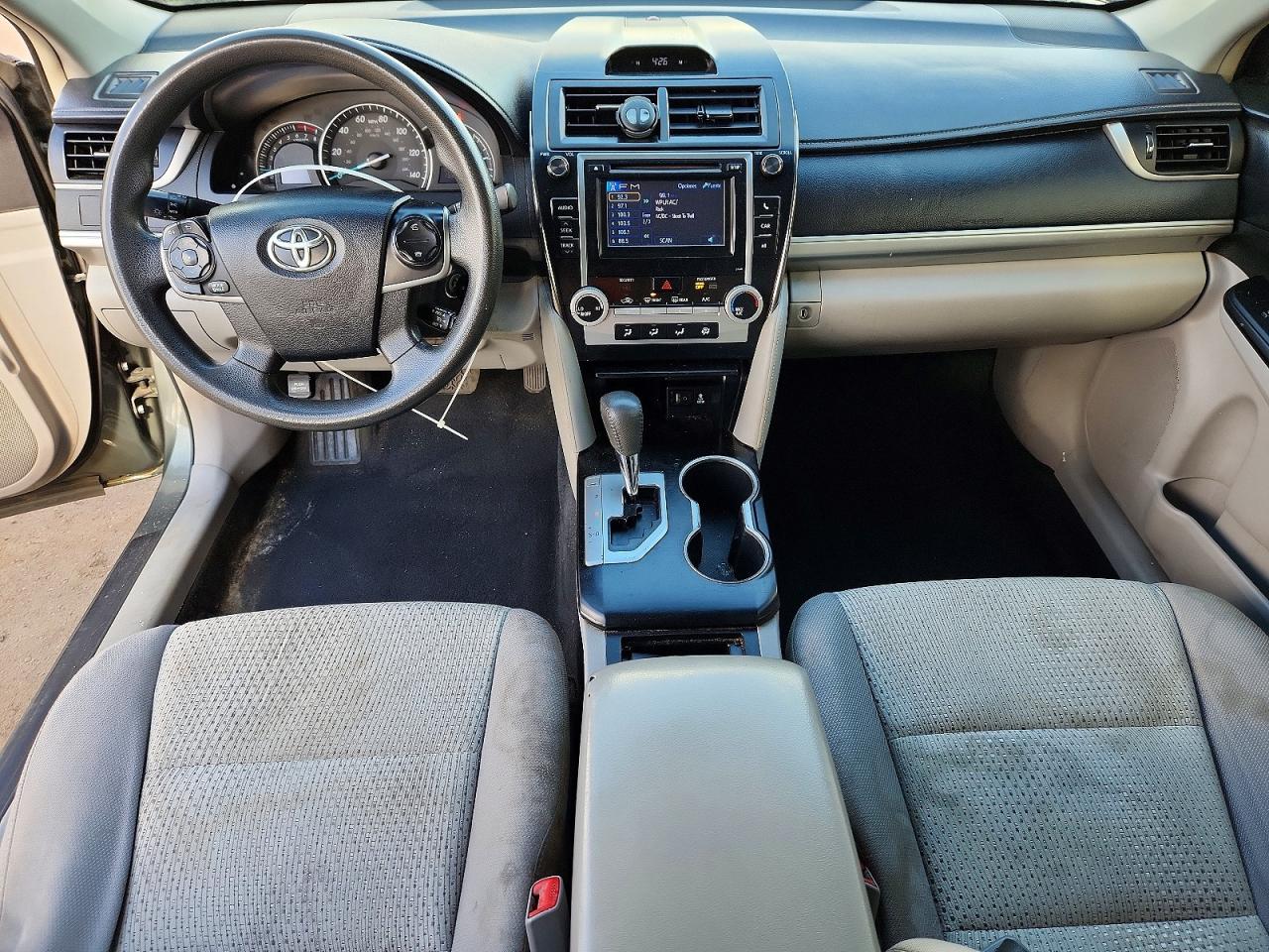 2014 Toyota Camry Le Зеленый vin: 4T4BF1FK7ER347607