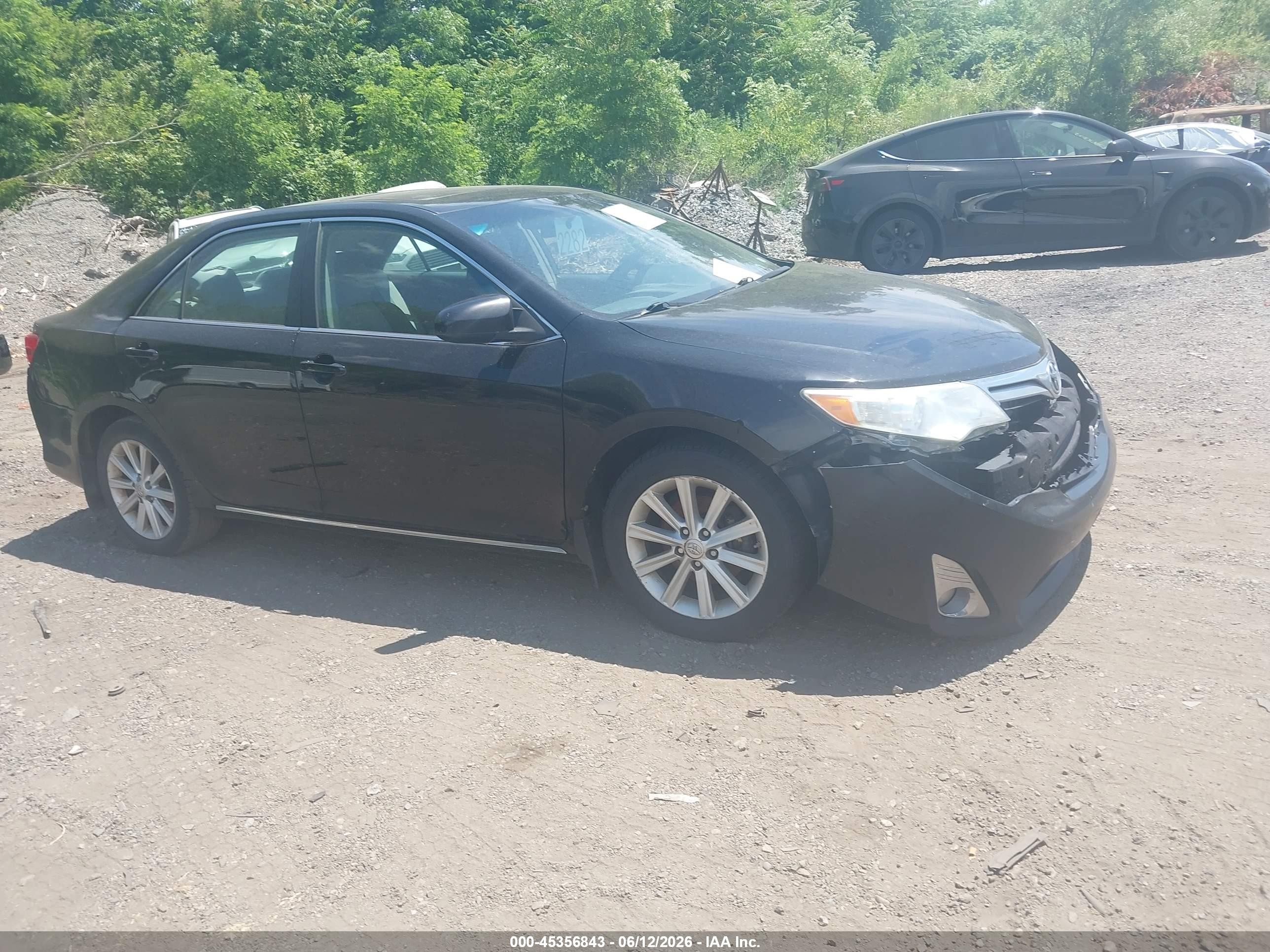 2014 Toyota Camry Xle Черный vin: 4T4BF1FK7ER370109