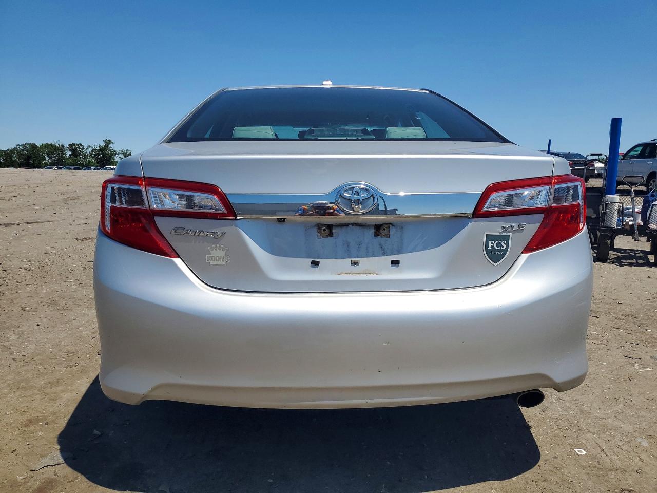 2014 Toyota Camry Xle Silver vin: 4T4BF1FK7ER371003