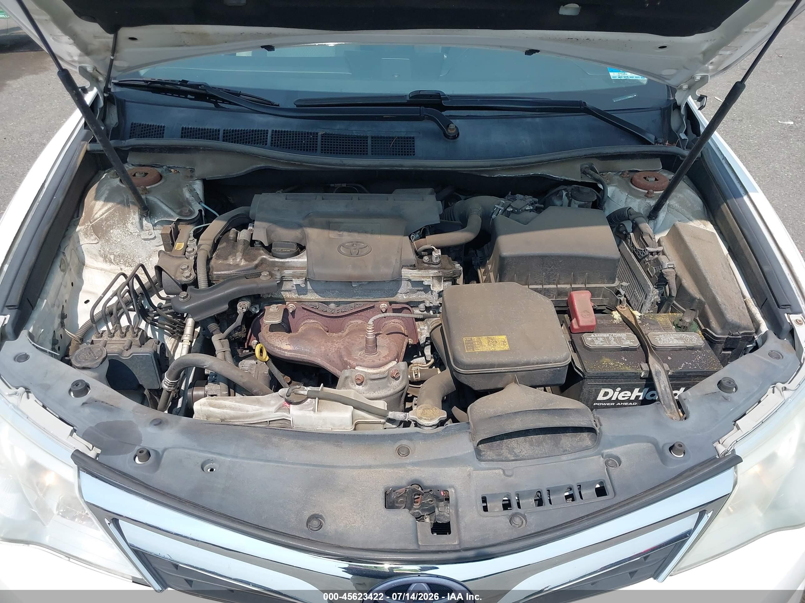 2014 Toyota Camry Le Белый vin: 4T4BF1FK7ER380641