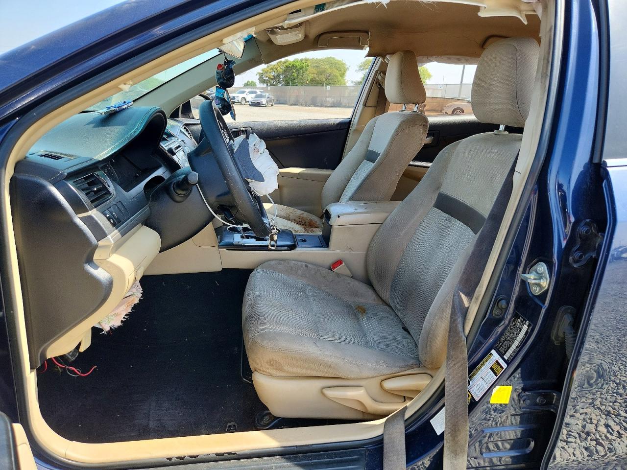2014 Toyota Camry Le Blue vin: 4T4BF1FK7ER382115