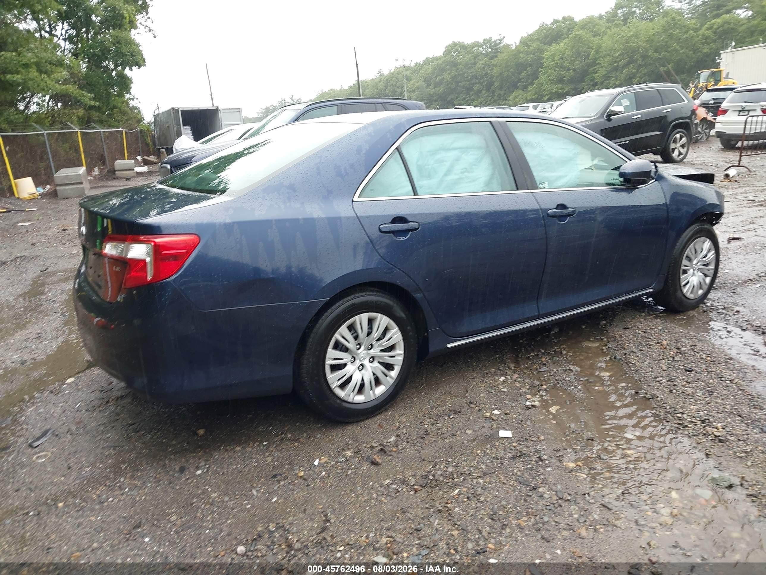 2014 Toyota Camry Le Blue vin: 4T4BF1FK7ER388674