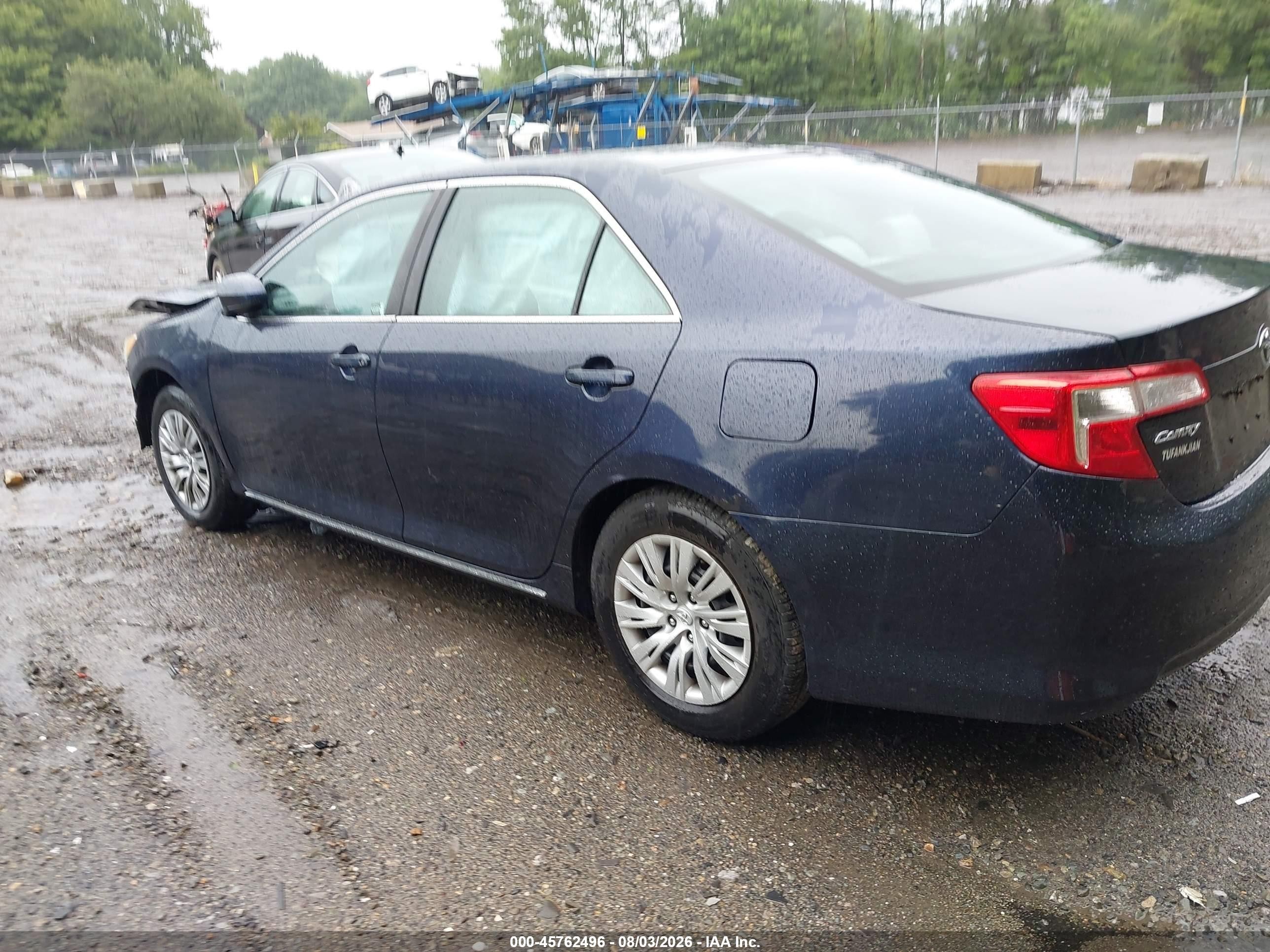 2014 Toyota Camry Le Blue vin: 4T4BF1FK7ER388674