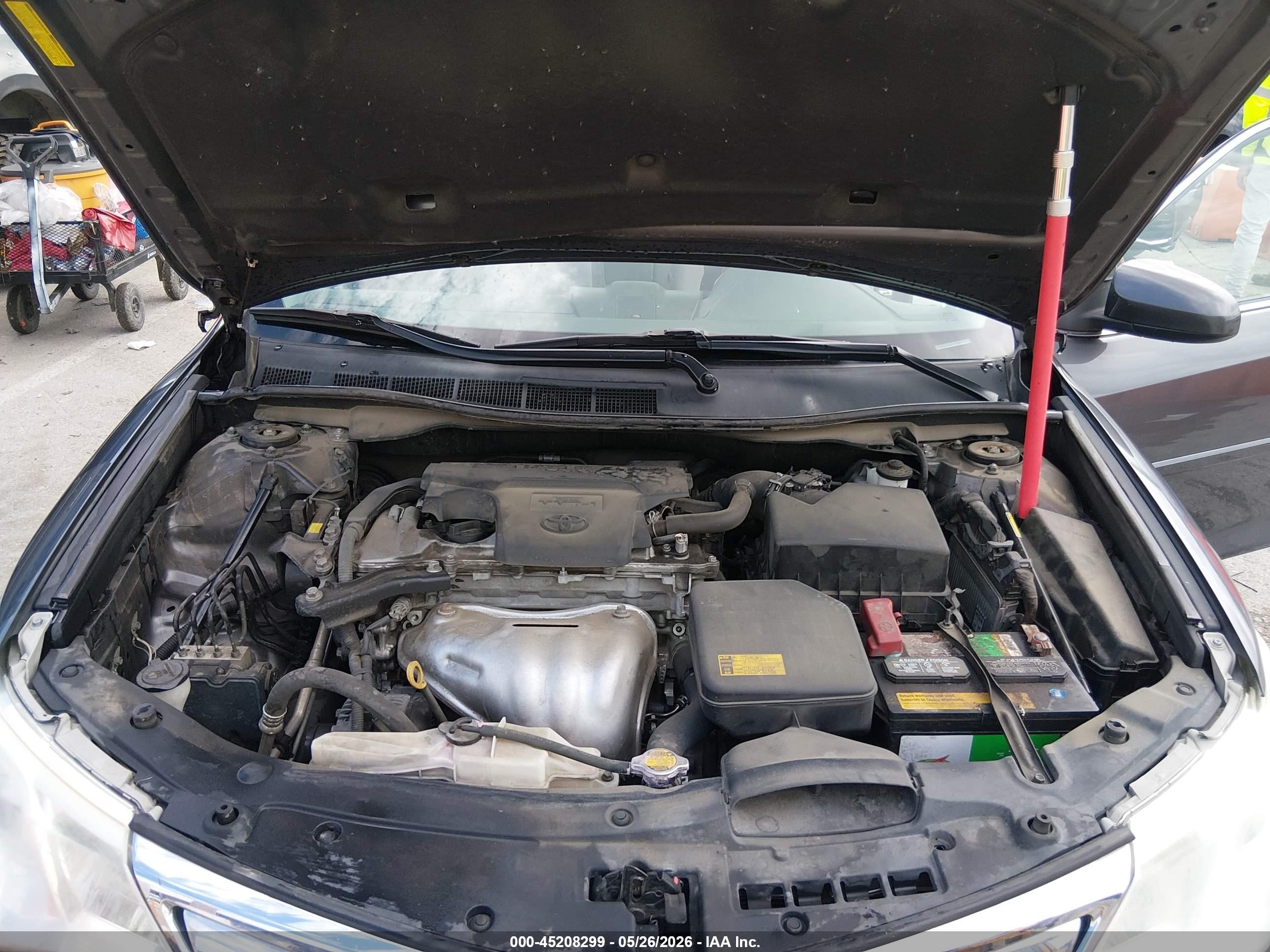 2014 Toyota Camry Le Gray vin: 4T4BF1FK7ER402573