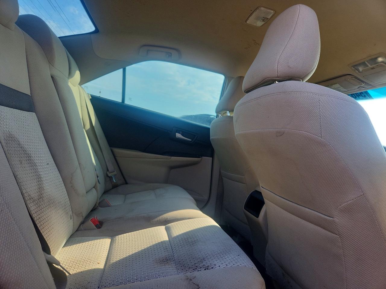 2014 Toyota Camry Le Красный vin: 4T4BF1FK7ER403917
