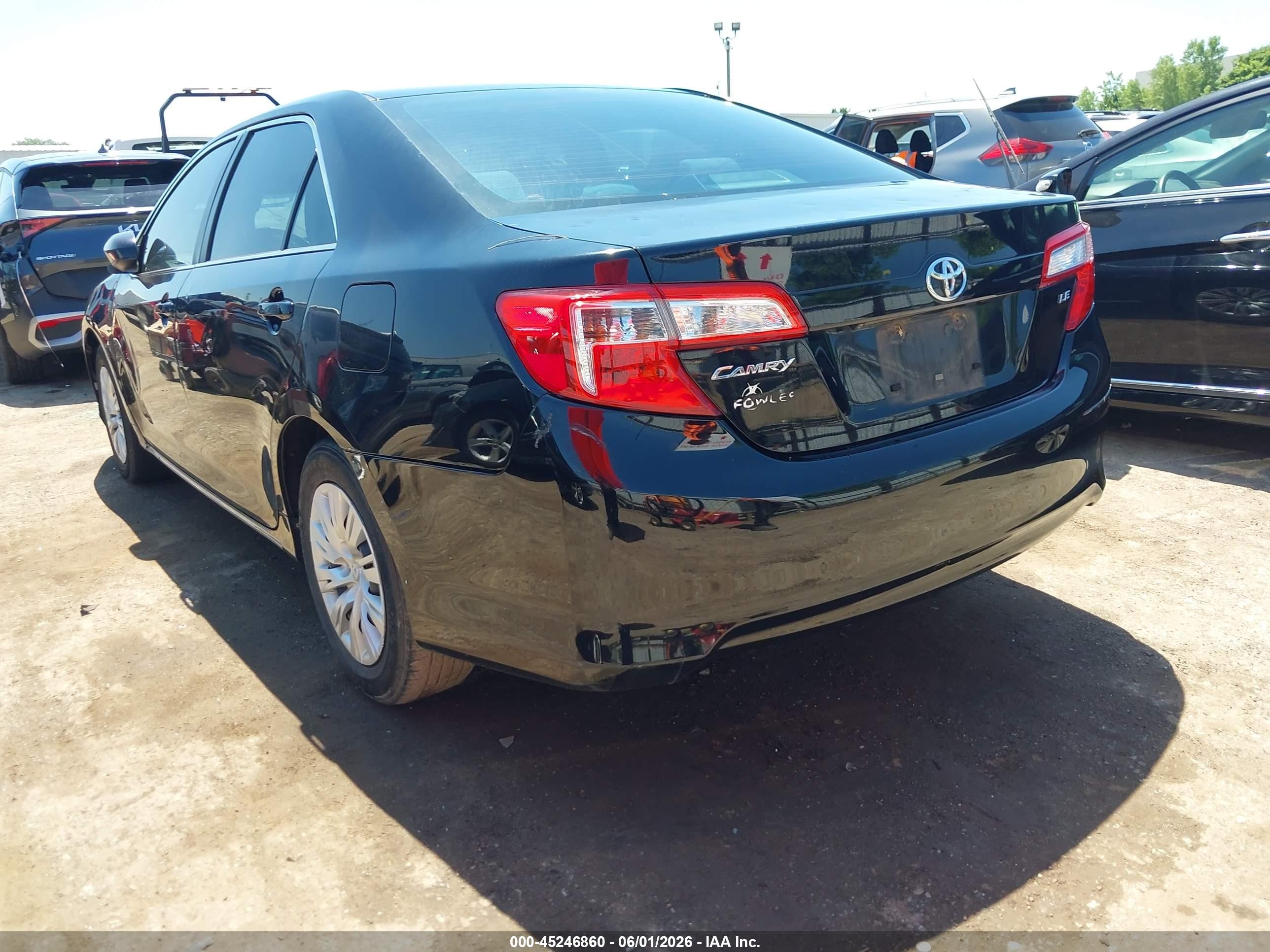 2014 Toyota Camry Le Black vin: 4T4BF1FK7ER426615